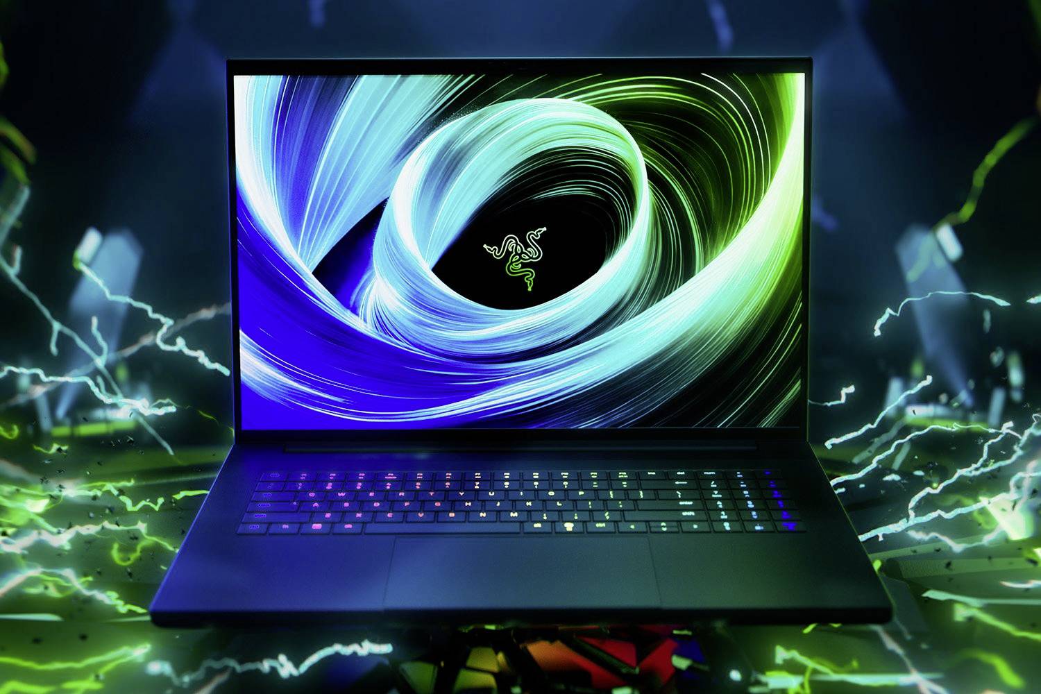 RAZER Gaming Notebook Blade 18 45.7cm (18 Zoll) UHD+, Full-HD+ Intel® Core™ Ultra 9 275HX 32GB RAM 2TB SSD Deutsch, QWERTZ