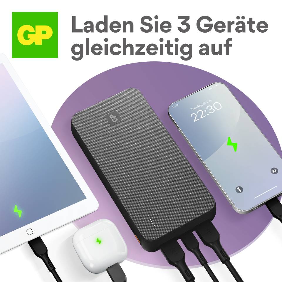 Powerbank lädt gleichzeitig ein Tablet, ein Smartphone und ein kleines Gerät auf. Text im Bild: 'Laden Sie 3 Geräte gleichzeitig auf'.