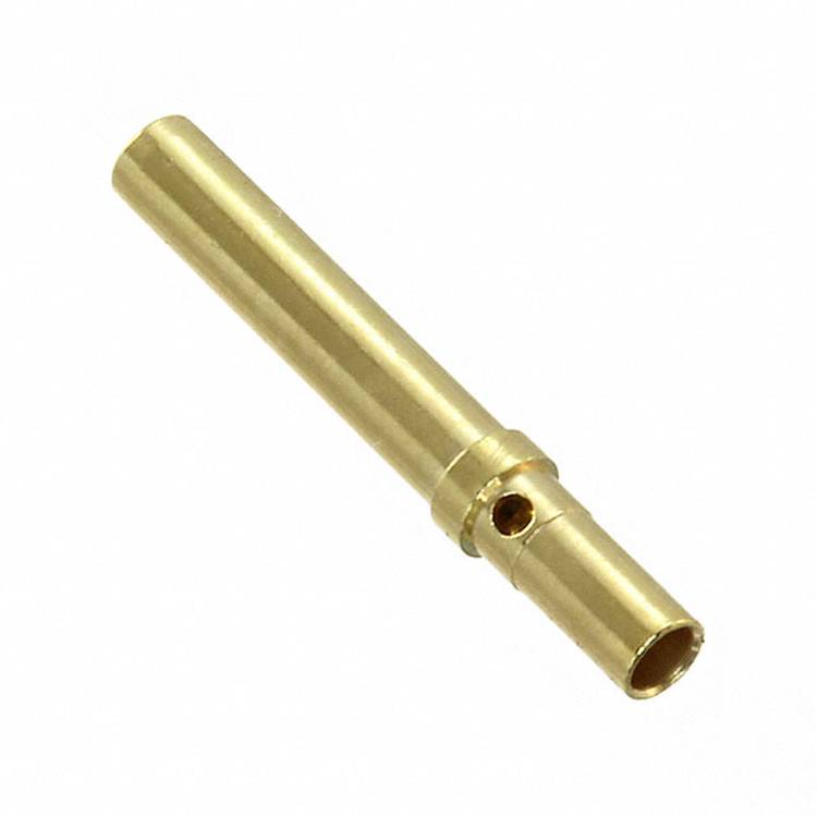 Ein Messingrohr mit einem kleinen Loch in der Nähe eines Endes, wahrscheinlich ein Verbindungsstück oder Teil einer mechanischen Baugruppe.