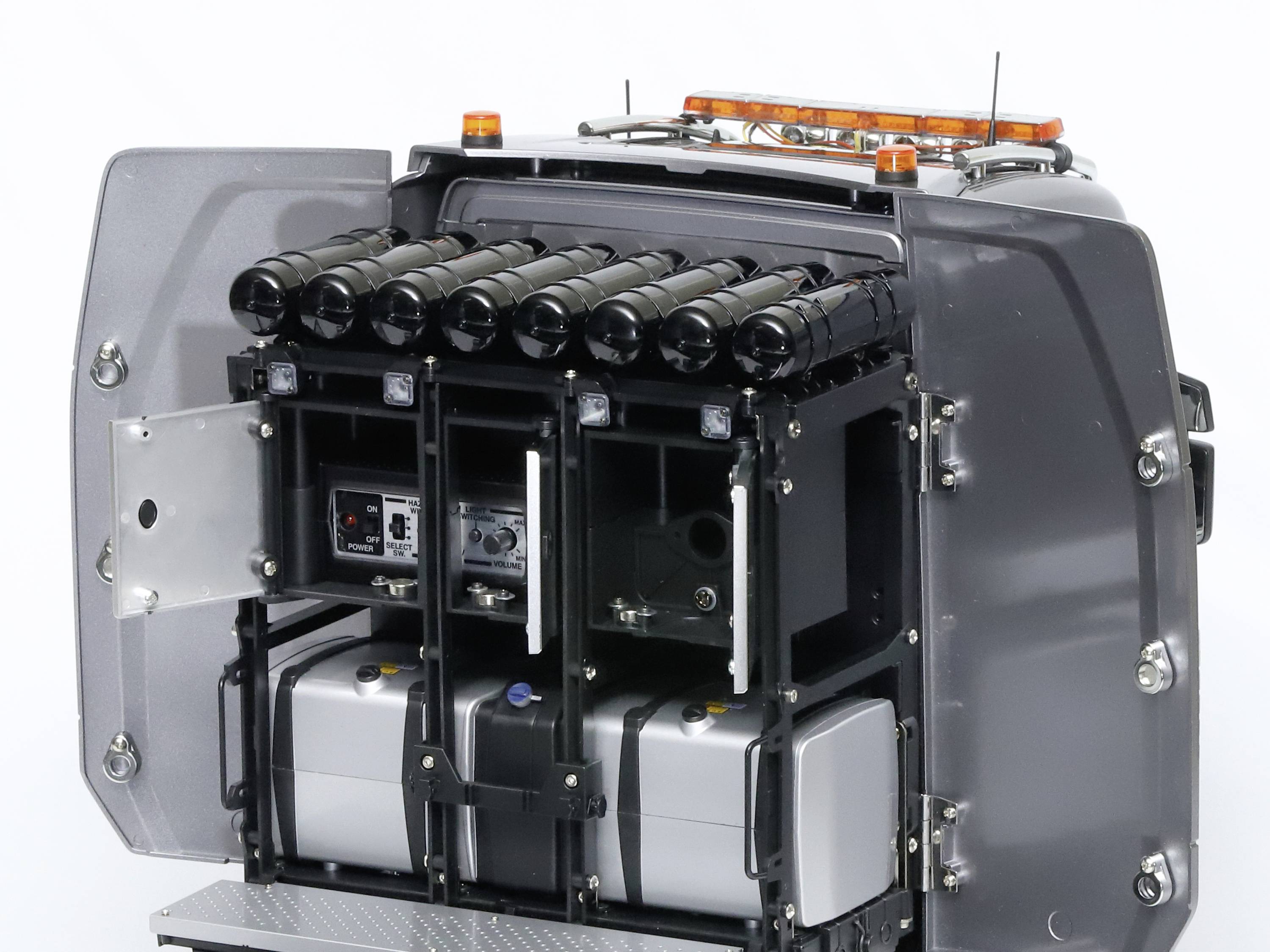 Tamiya 56376-600 Scania 8x4/4 1:14 Elektro RC Modell-LKW Bausatz