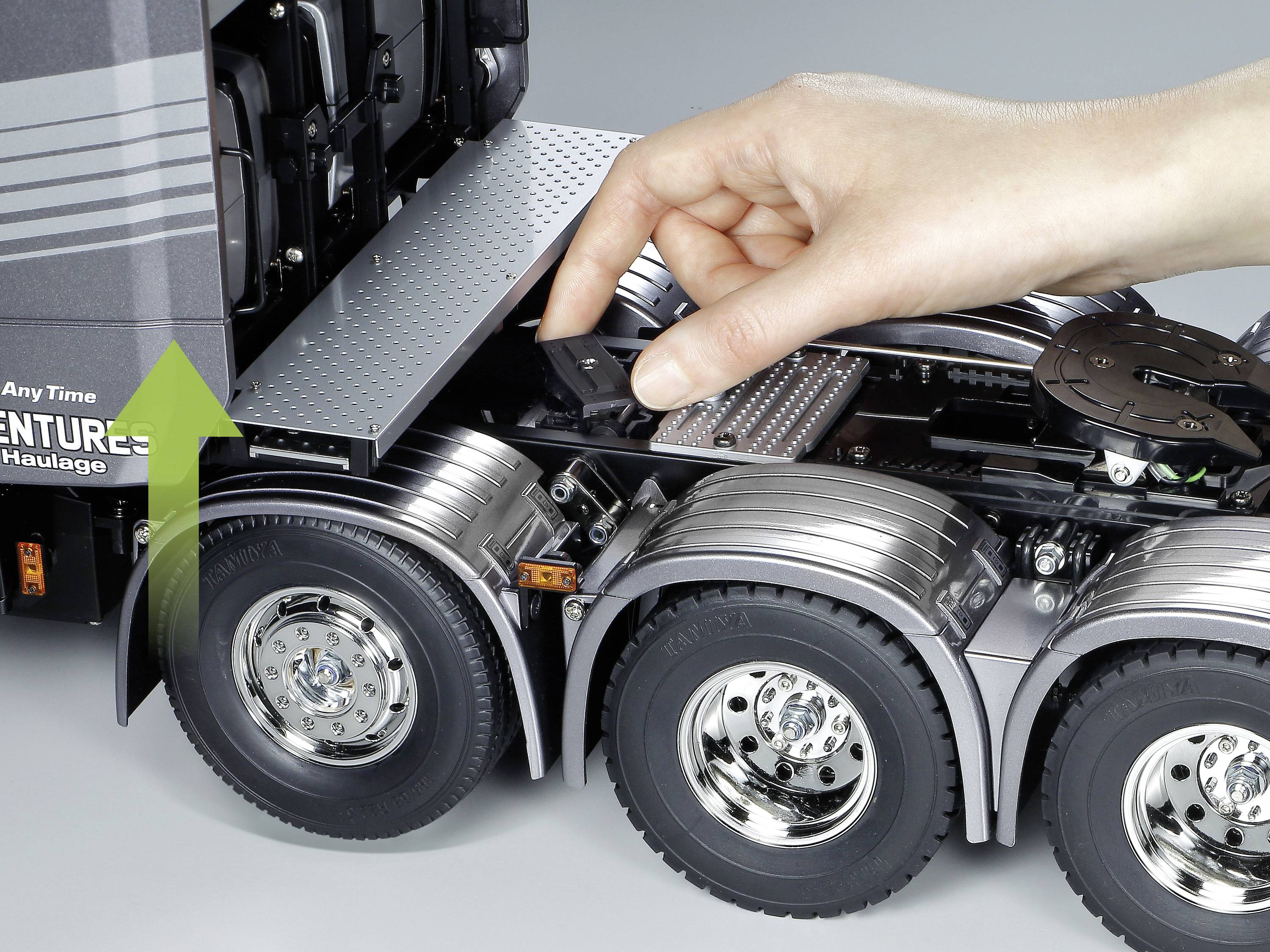 Tamiya 56376-600 Scania 8x4/4 1:14 Elektro RC Modell-LKW Bausatz