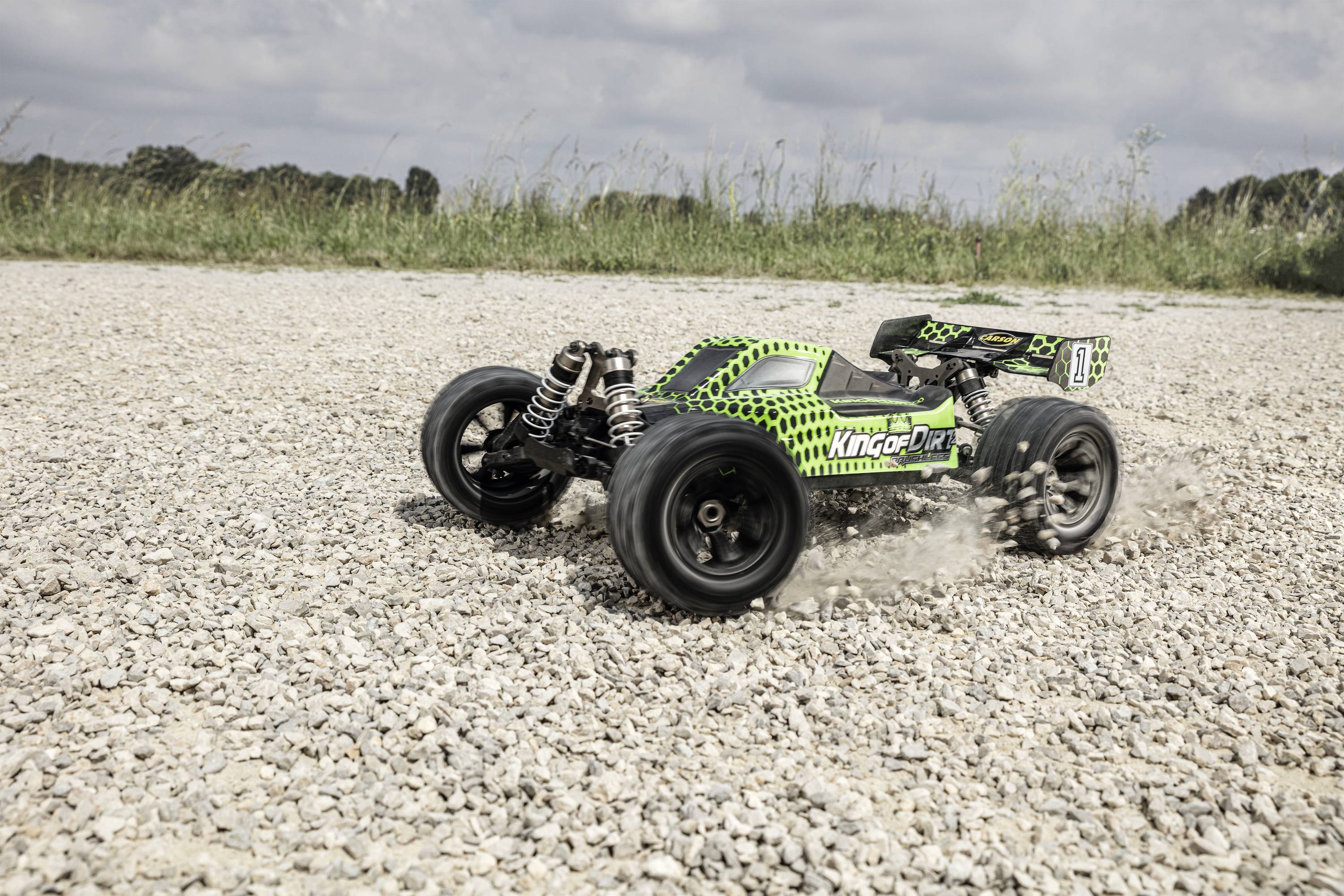 Carson Modellsport King of Dirt 2.0 Grün, Schwarz 1:8 RC Modellauto Elektro Buggy 100% RtR 2,4 GHz inkl. Akku, Ladegerät und Senderbatterien