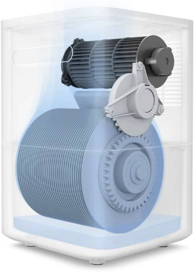 Ein transparenter Behälter zeigt einen Elektromotor mit Kühlrippen und ein großes Zahnrad im Inneren, was technische Funktionalität vermittelt.