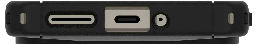 Anschlussleiste eines elektronischen Geräts mit verschiedenen Anschlüssen, darunter USB-C und Kopfhörerbuchse.