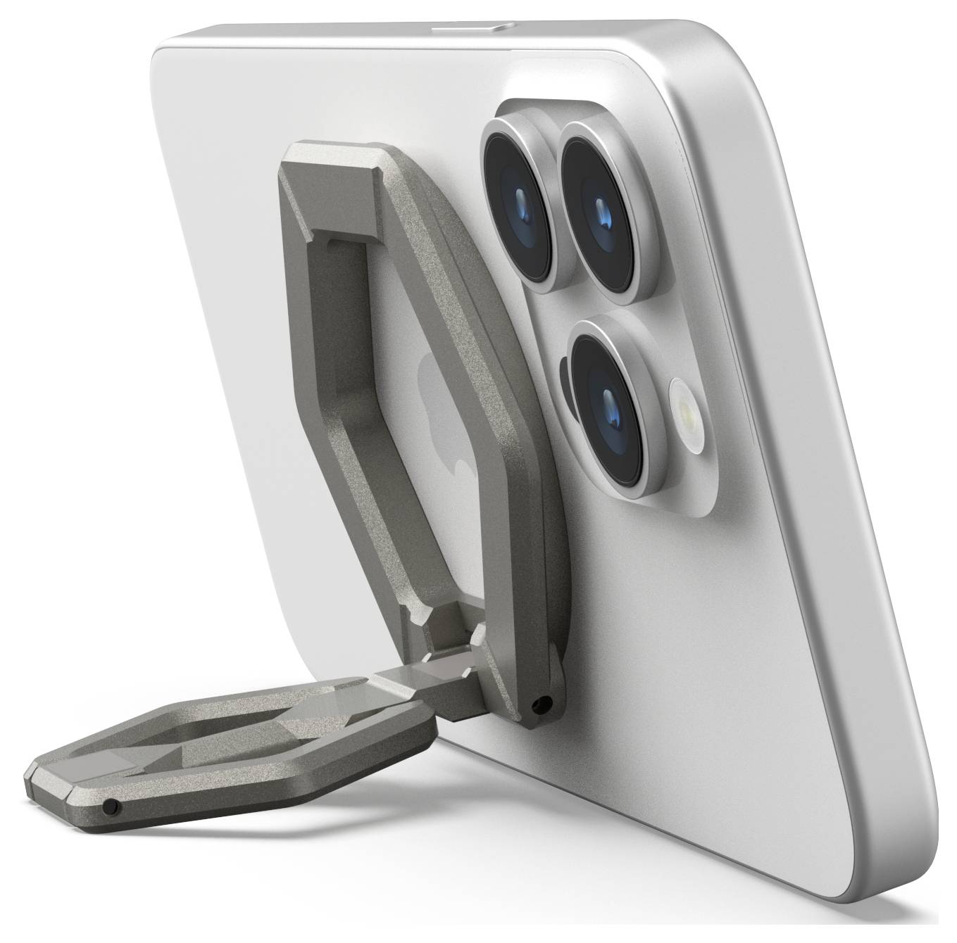 Smartphone mit dreifacher Kamera zeigt eine angebrachte Metallhalterung. Die Halterung kann als Ständer oder Griff verwendet werden.