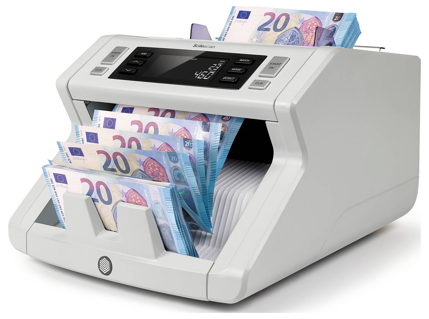 Ein Zählgerät zählt stapelweise 20-Euro-Geldscheine. Das Display zeigt die Anzahl der gezählten Scheine an.