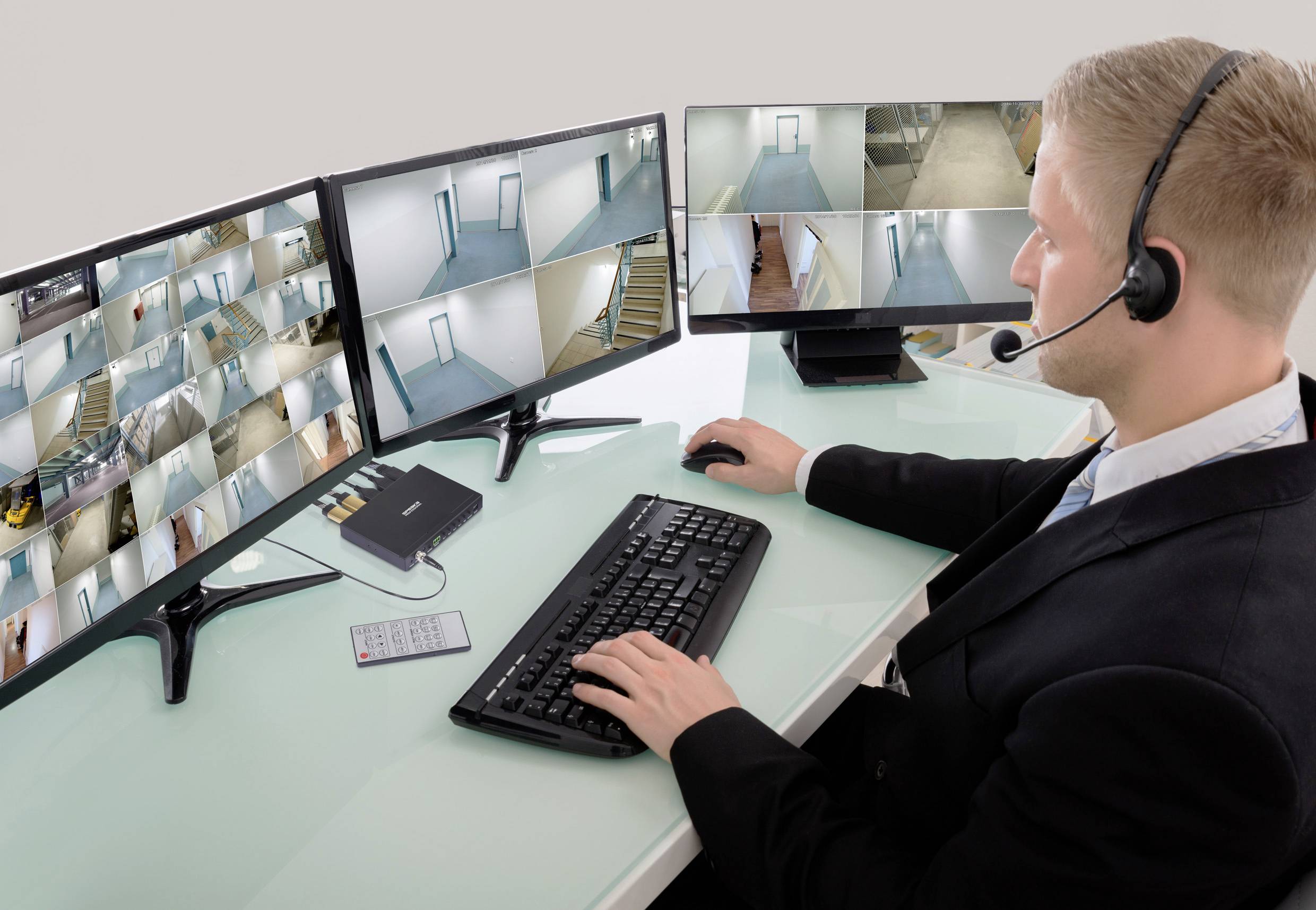 SpeaKa Professional SP-HDS-QMV200 4 Port HDMI Quad Multi-Viewer mit Picture in Picture-Funktion 3480 x 2160 Pixel