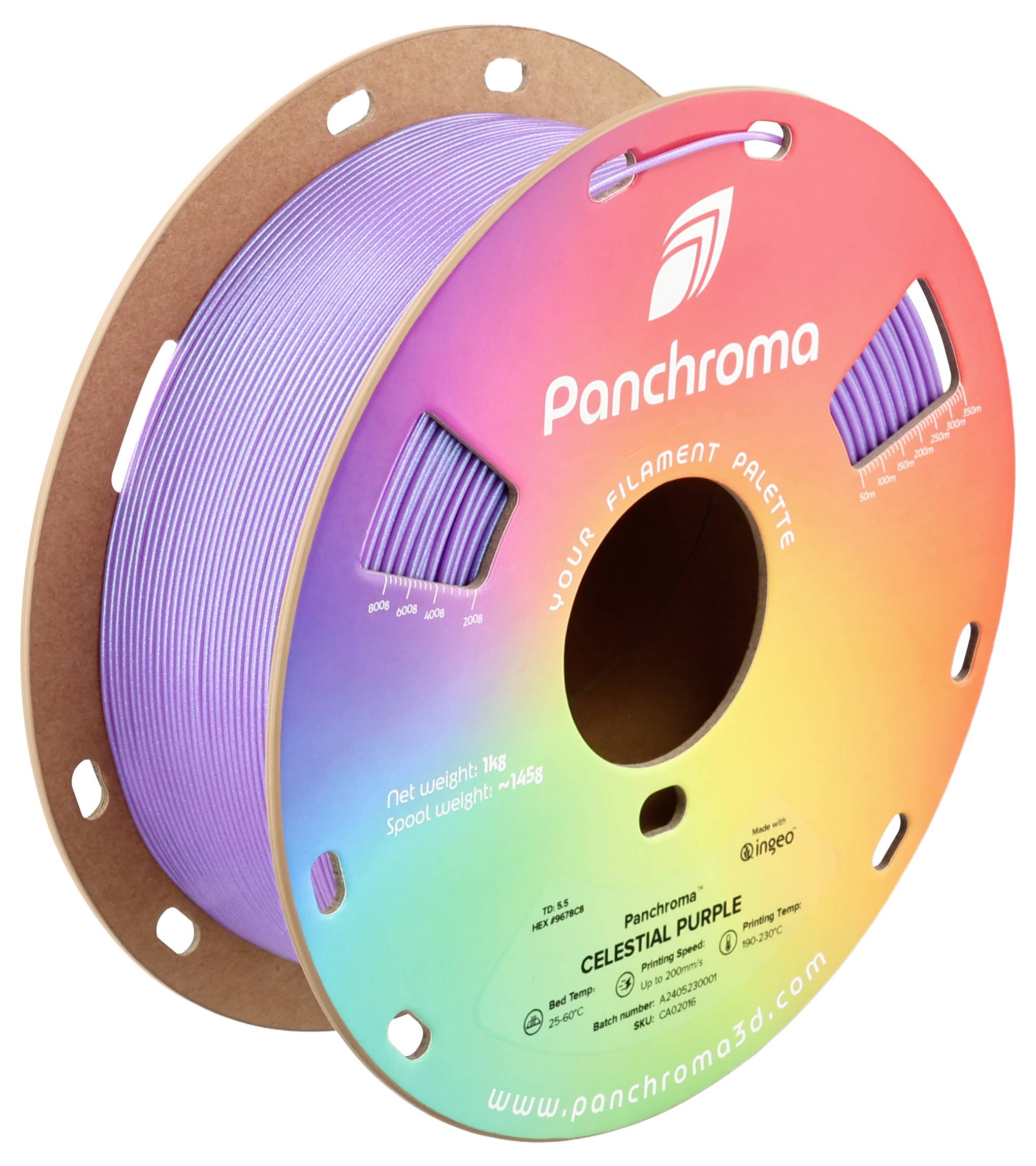 Eine Rolle lila Filament für 3D-Drucker, markiert mit 'Celestial Purple' und 'Panchroma', auf einem runden Kartonhalter.