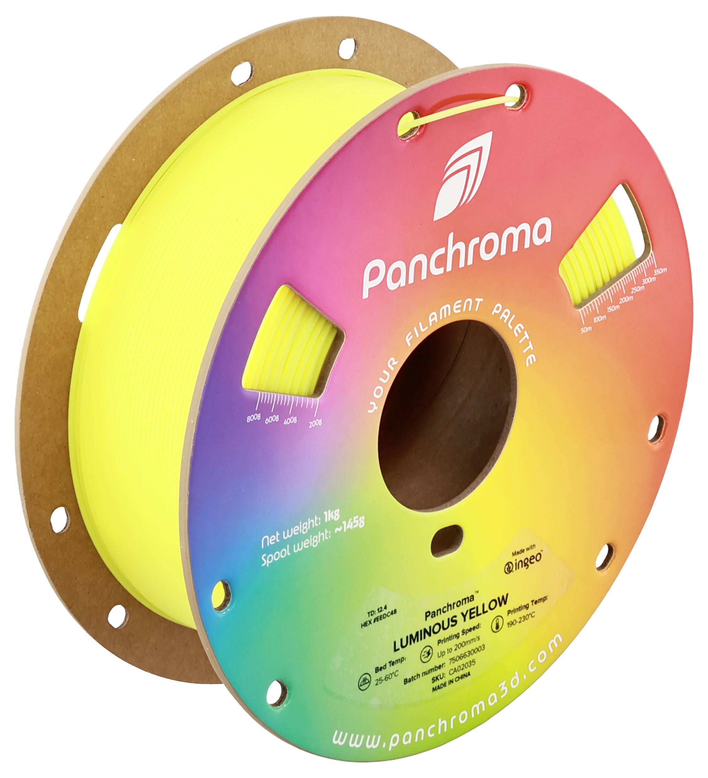 Eine bunte Spule mit leuchtend gelbem 3D-Druckfilament der Marke Panchroma. Text auf der Spule: 'Luminous Yellow', Nettogewicht 1kg.