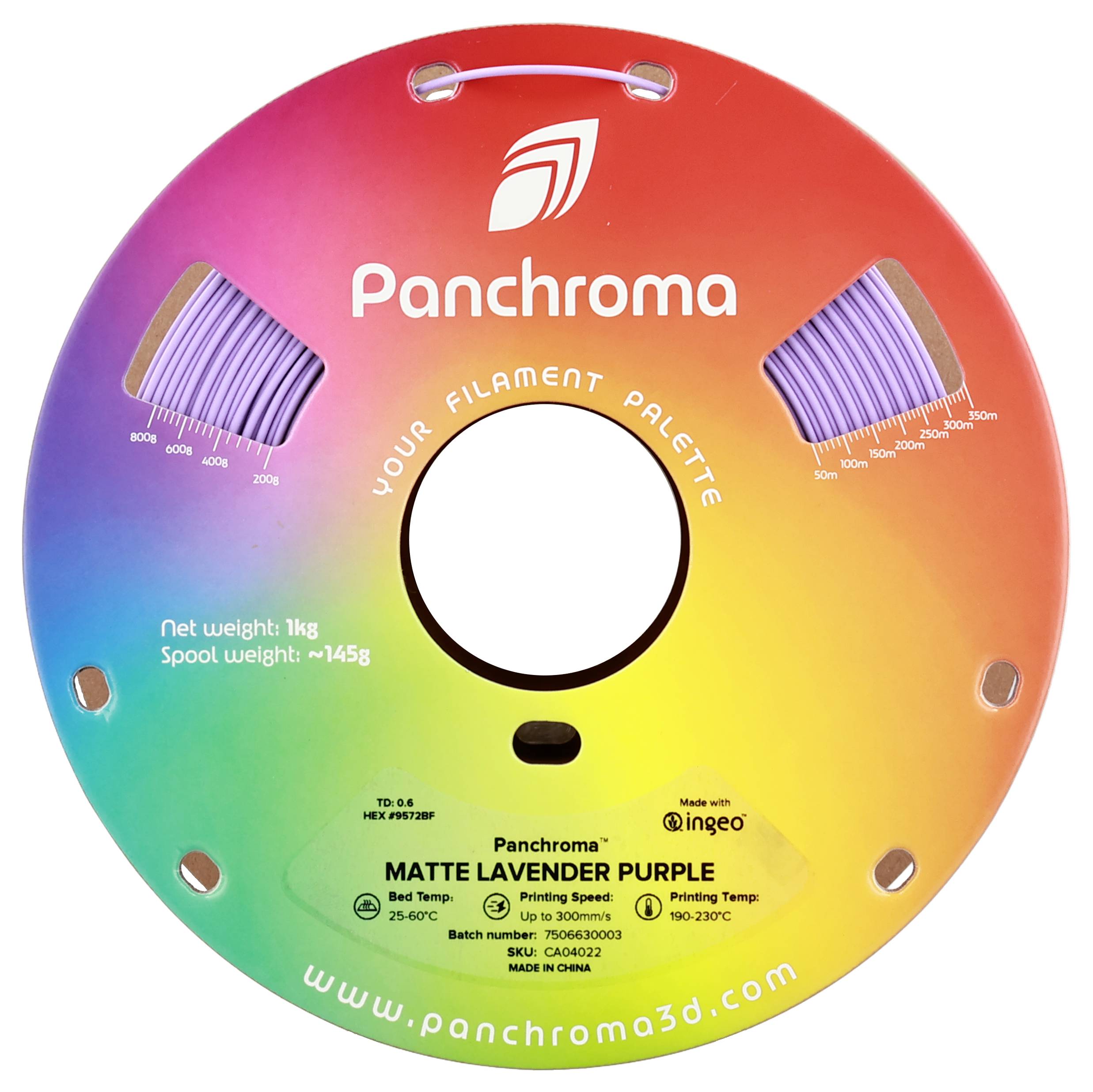 Image einer Spule mit 3D-Druckerfilament, 'Panchroma Matte Lavender Purple'. Bunte Verpackung mit Angaben zu Gewicht, Temperatur und Material.