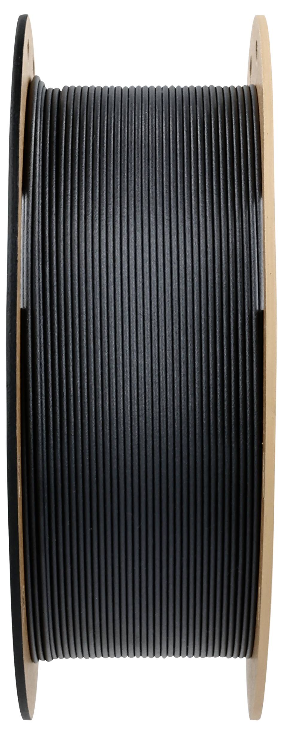 Schwarze Filamentspule für 3D-Drucker, auf einer Holzspule aufgerollt.