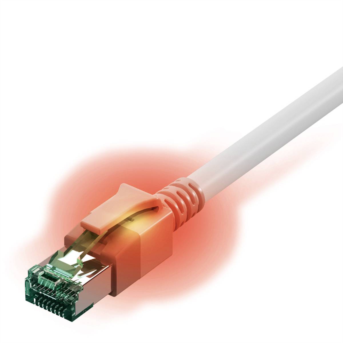 Ein Ethernet-Kabel mit rotem Lichtschein, der eine Netzwerkverbindung oder Datenübertragung symbolisieren könnte.