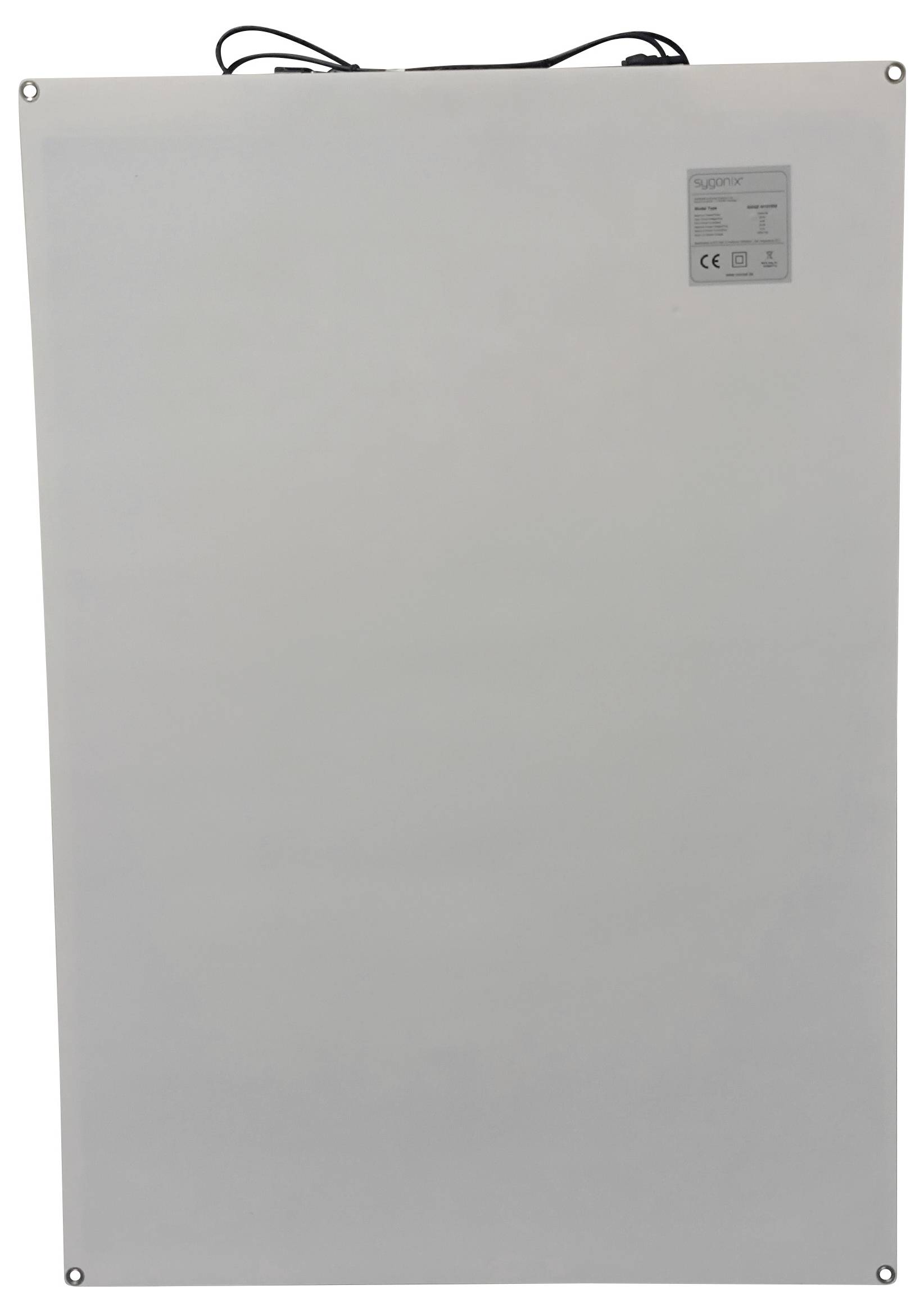 Ein rechteckiges, flaches, weißes Paneel mit vier Befestigungslöchern in den Ecken und einem CE-Kennzeichen oben rechts.