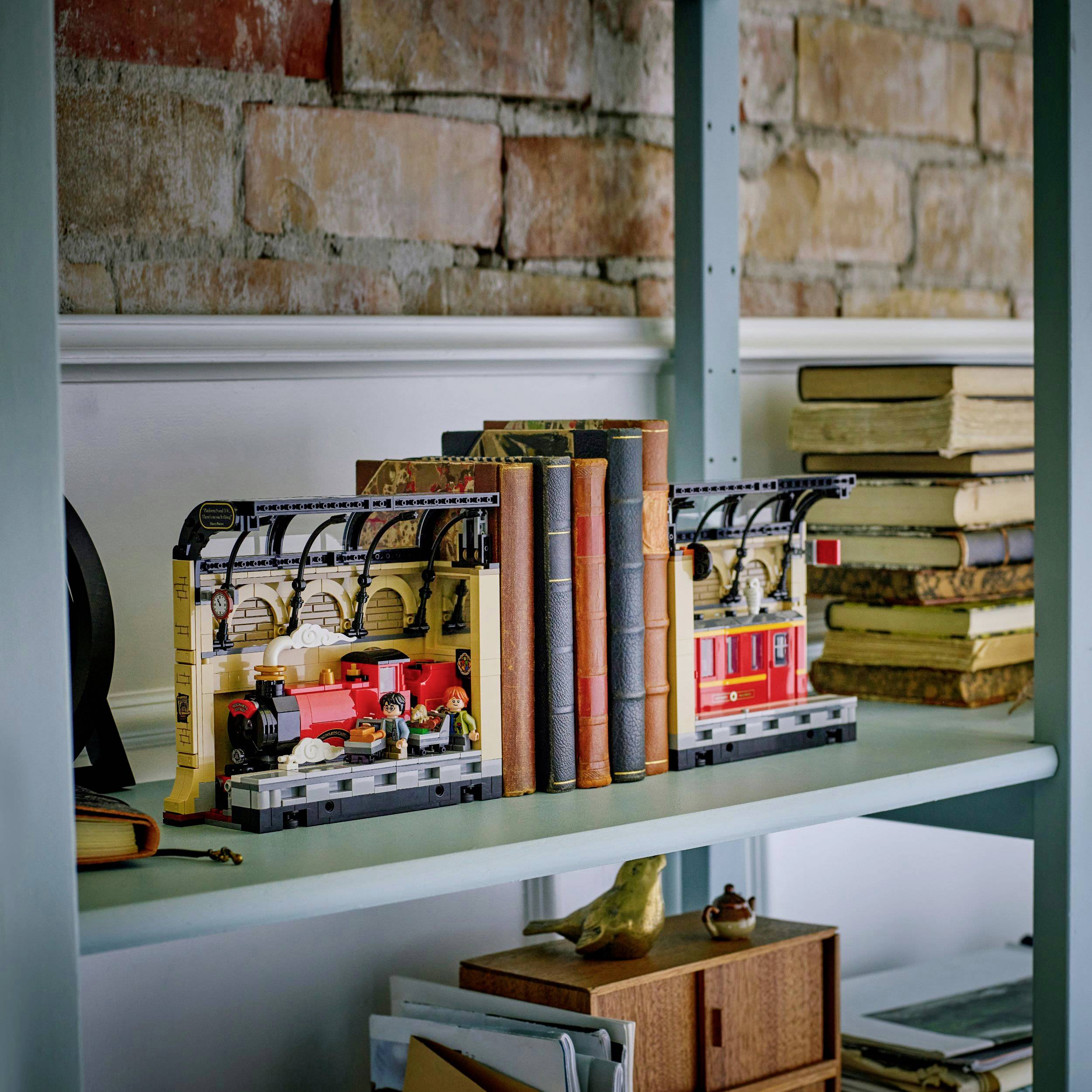 76450 LEGO® HARRY POTTER™ Buchstütze: Hogwarts Express