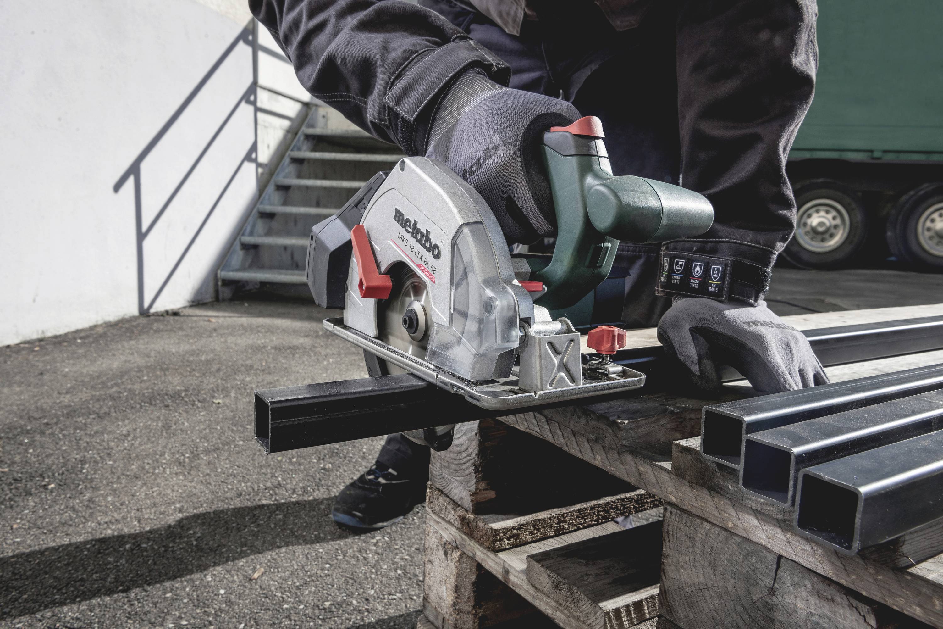 Metabo MKS 18 LTX BL 58 Akku-Handkreissäge Schnitttiefe max. (90°) 58mm