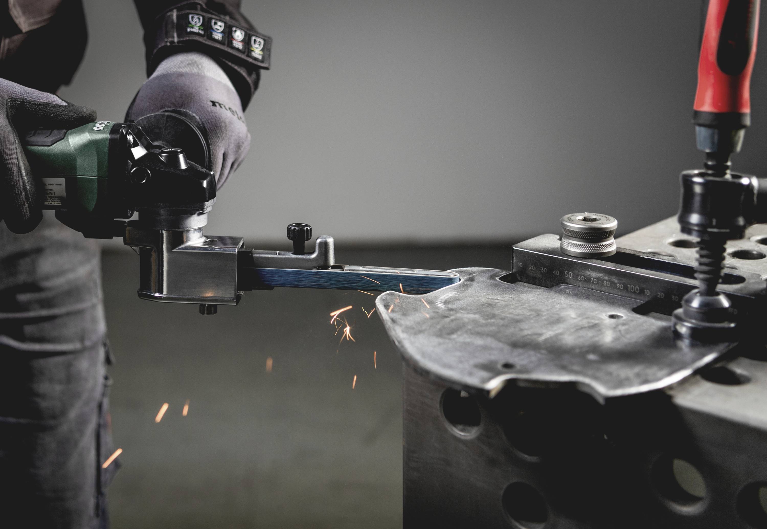 Metabo BFVB 18 LTX BL 90 601767840 Rohrbandschleifer Band-Breite 19mm