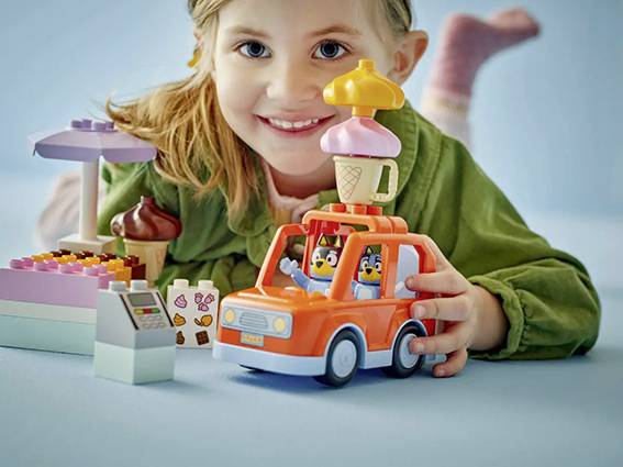 10458 LEGO® DUPLO Bluey Ausflug zur Eisdiele mit Bluey