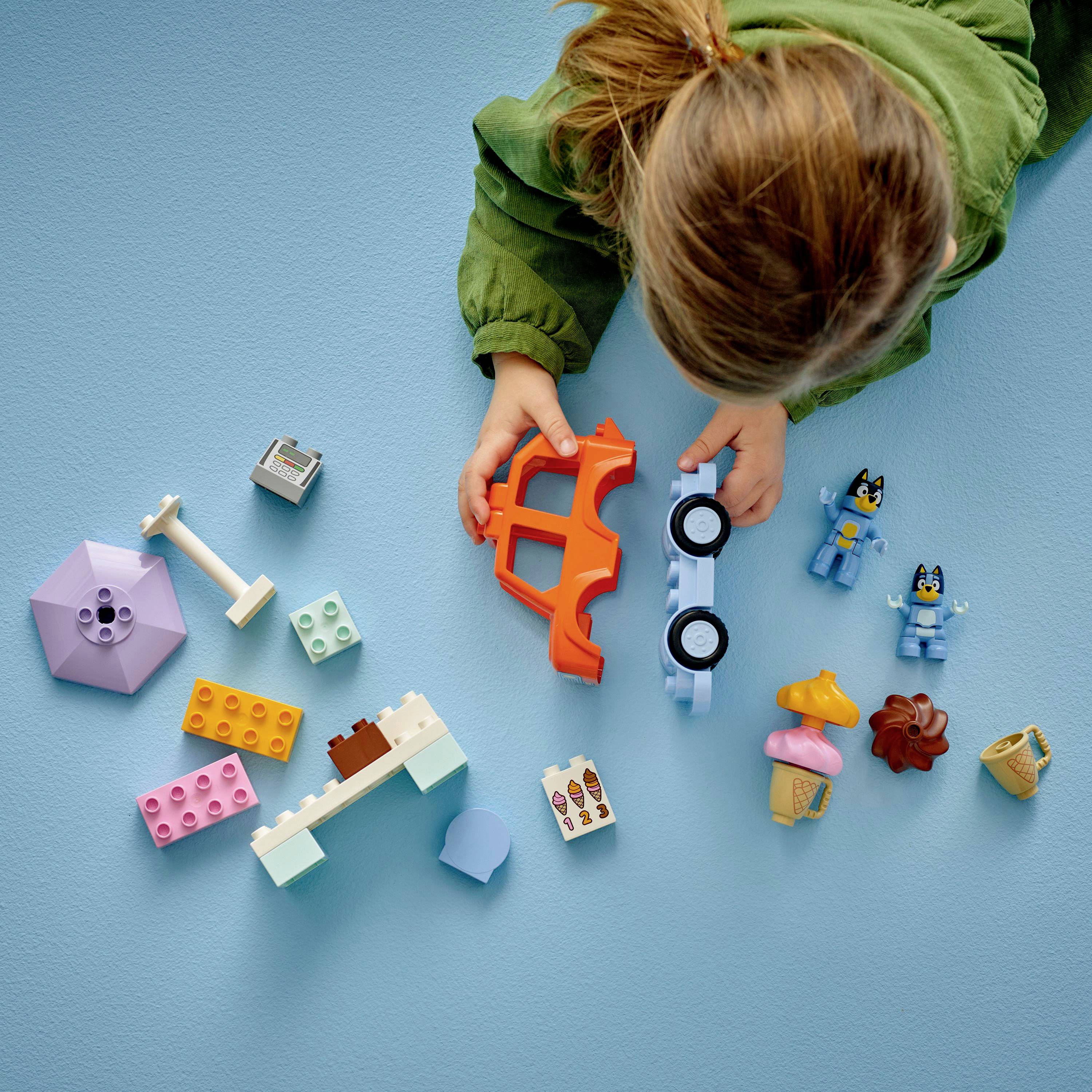 10458 LEGO® DUPLO Bluey Ausflug zur Eisdiele mit Bluey