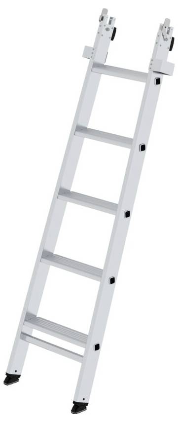 Eine fünfsprossige silberne Leiter, aufrecht stehend, mit schwarzen Gummistützen an den unteren Enden für Stabilität.