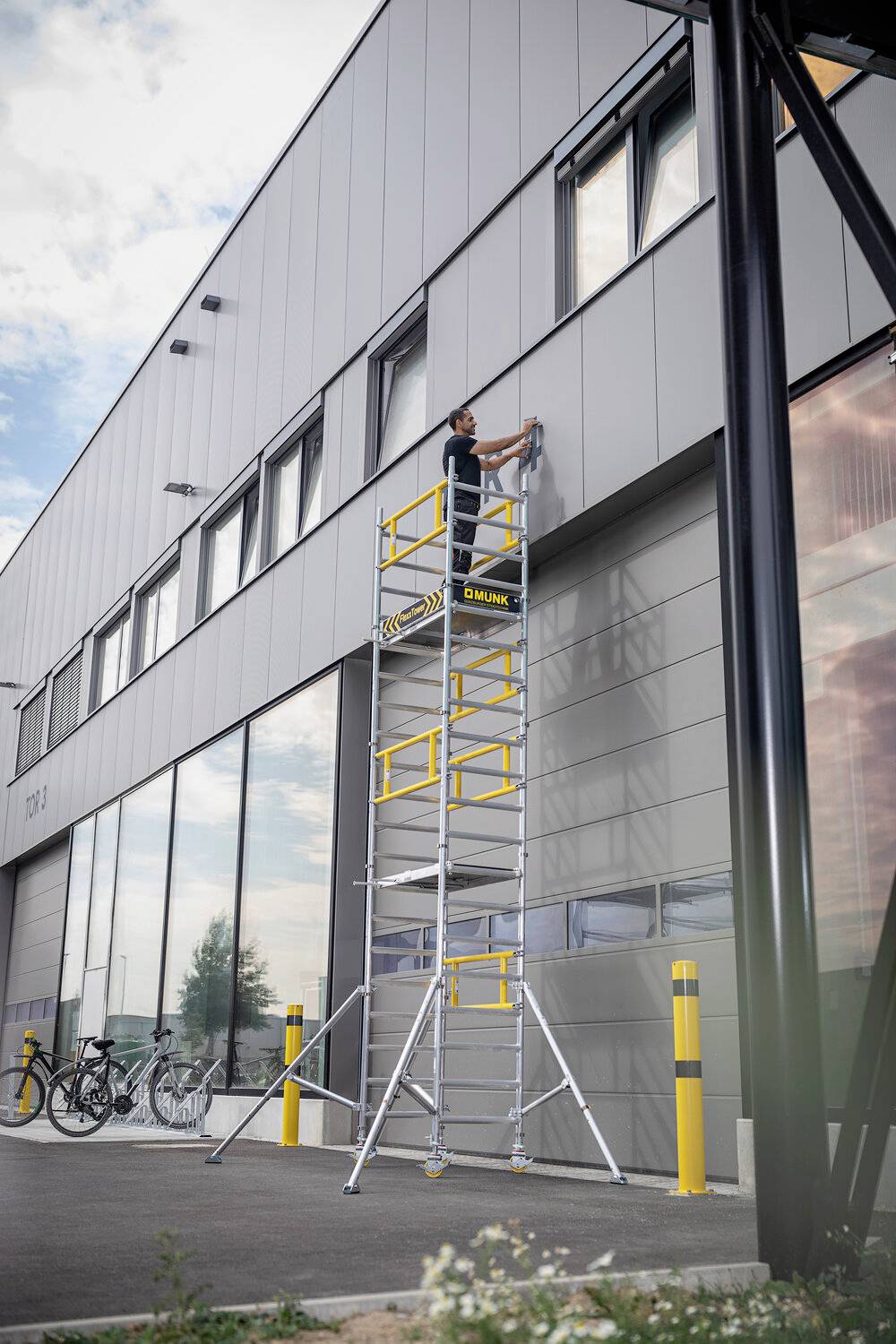 MUNK Günzburger Steigtechnik 125100 Aluminium beschichtet, Aluminium Klappgerüst