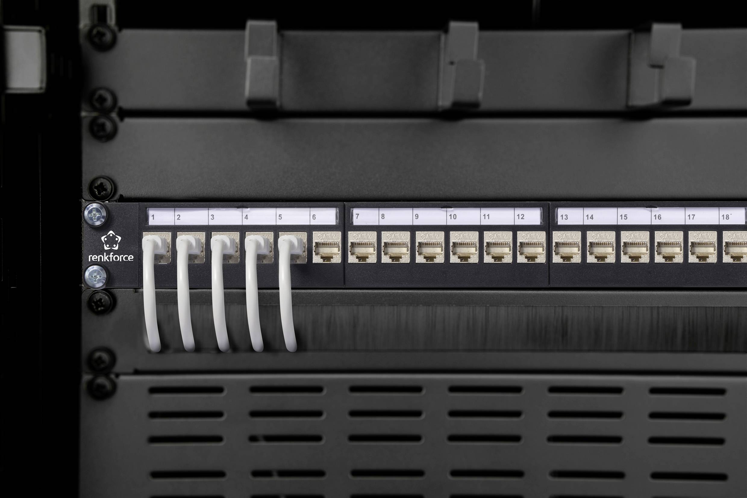 Renkforce 24 Port Netzwerk-Patchpanel 483mm (19") 1 HE Schwarz Unbestückt