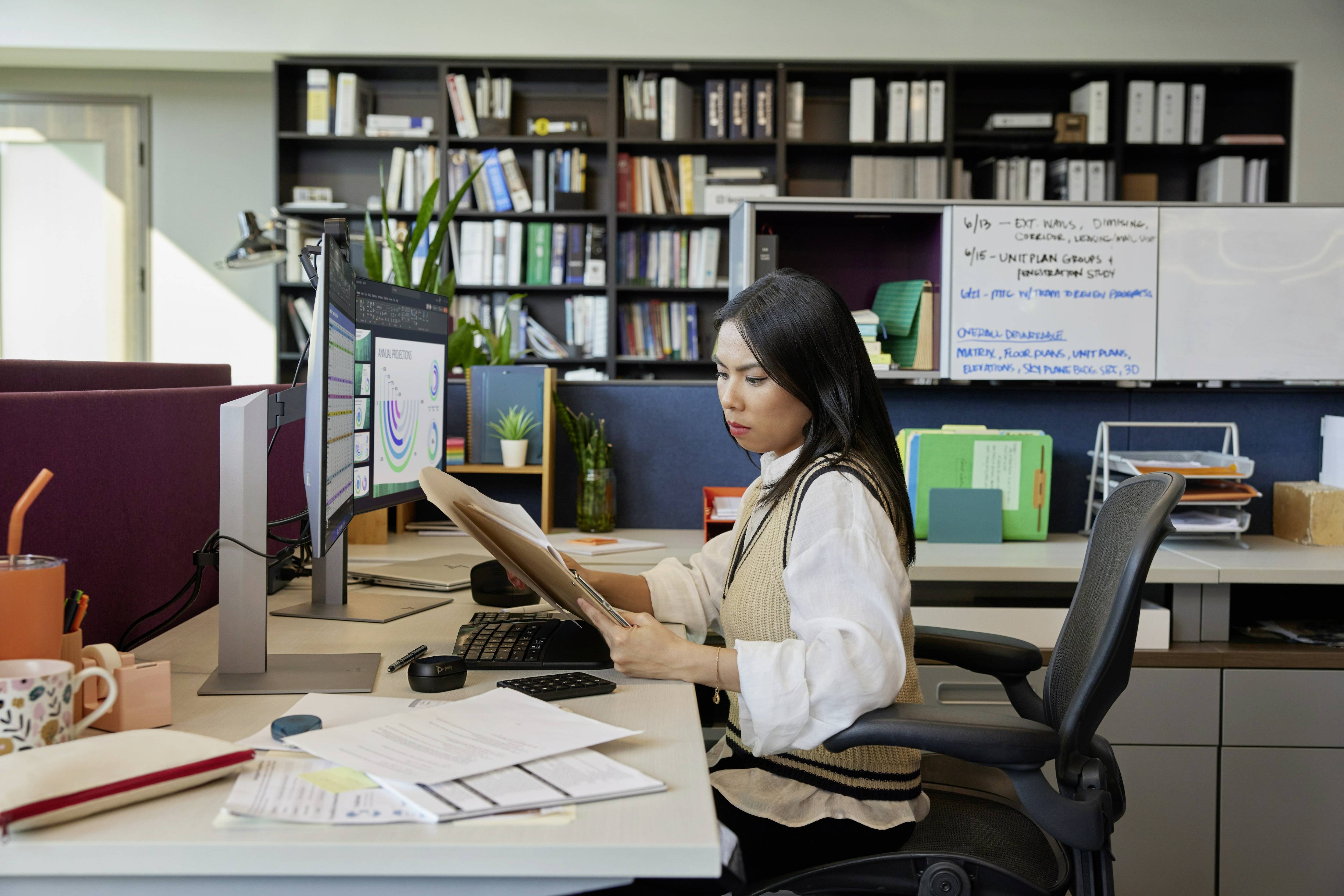 HP 724pn Series 7 Pro LCD-Monitor EEK E (A - G) 61cm (24 Zoll) 1920 x 1200 Pixel 16:10 5 ms DisplayPort, HDMI® IPS LCD