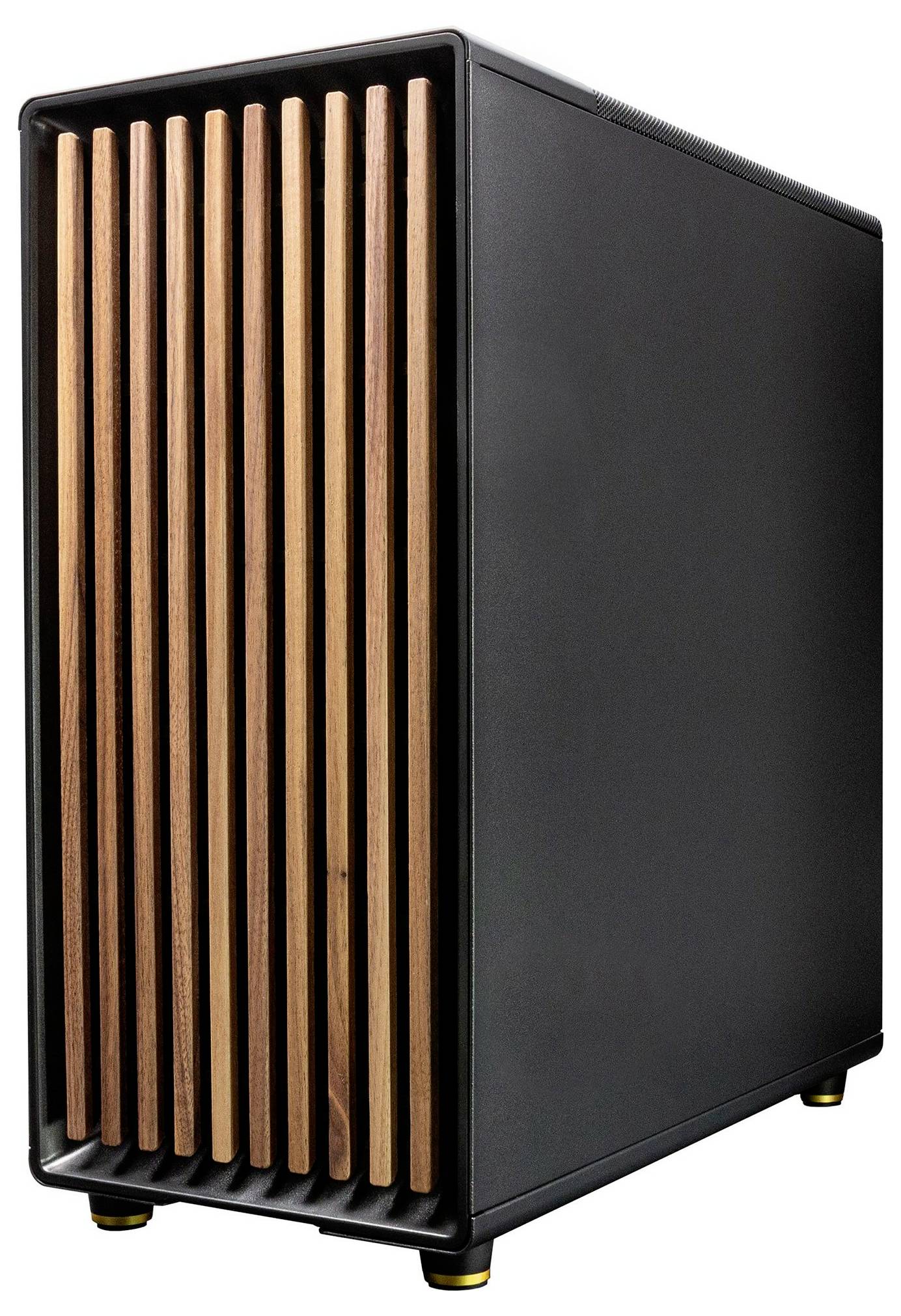 Schwarzes Computersystemgehäuse mit hölzernen Lamellen auf der Vorderseite, stehend auf gelben Füßen.