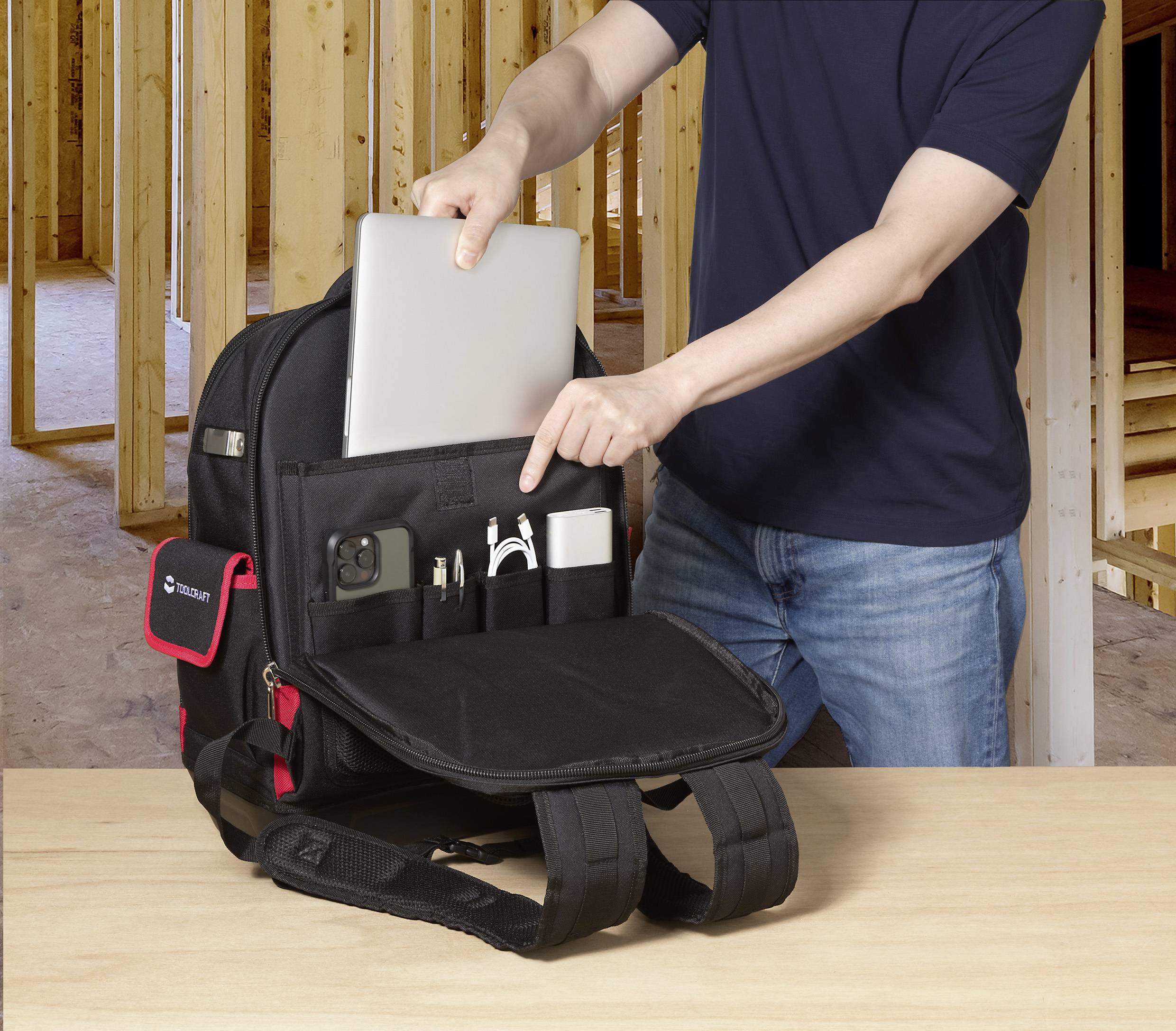 TOOLCRAFT TO-10672410 Profi Werkzeugrucksack bestückt (B x H x T) 35 x 45 x 23cm