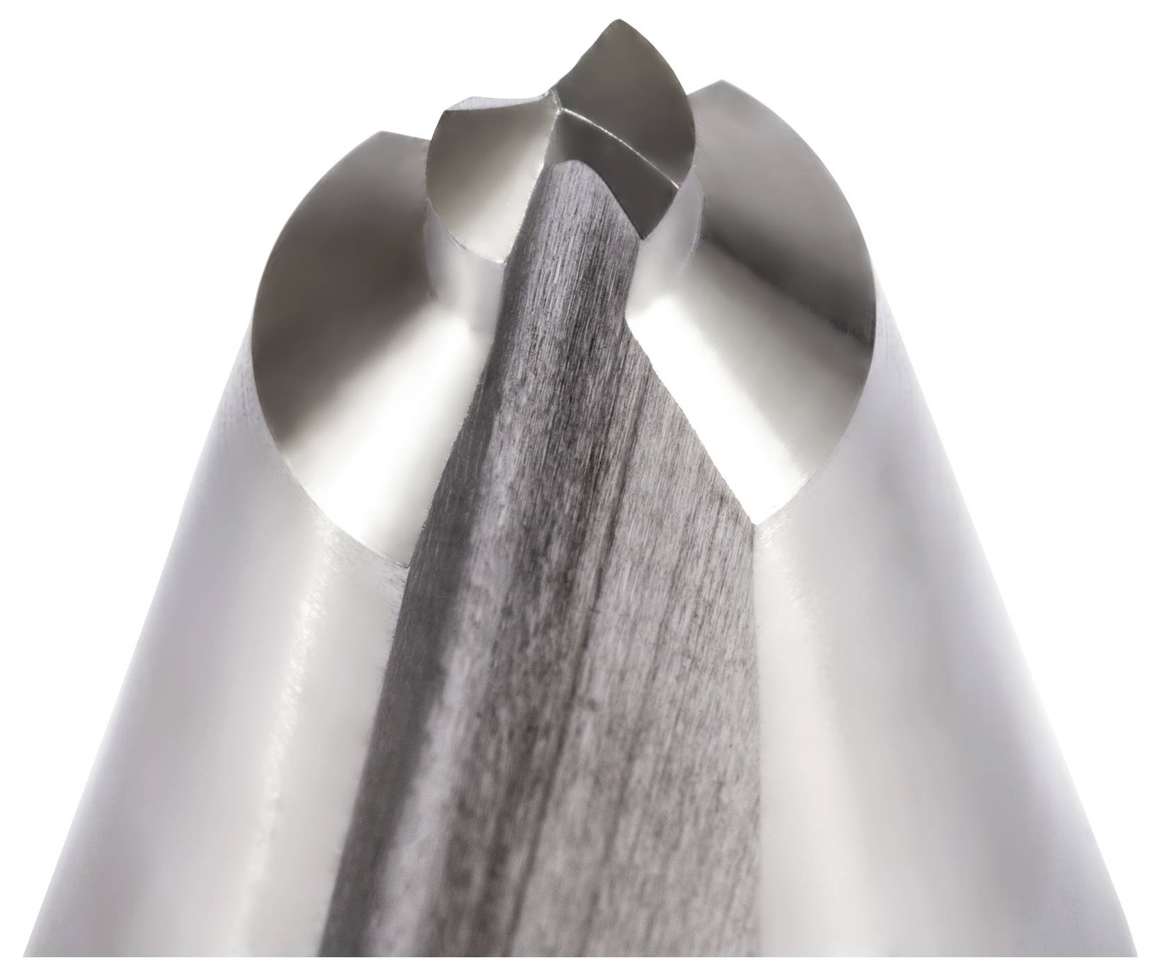 Nahaufnahme eines Metallbohrers mit einer scharfen, spitzen Spitze und symmetrischen Rillen, entwickelt für präzises Bohren in verschiedenen Materialien.