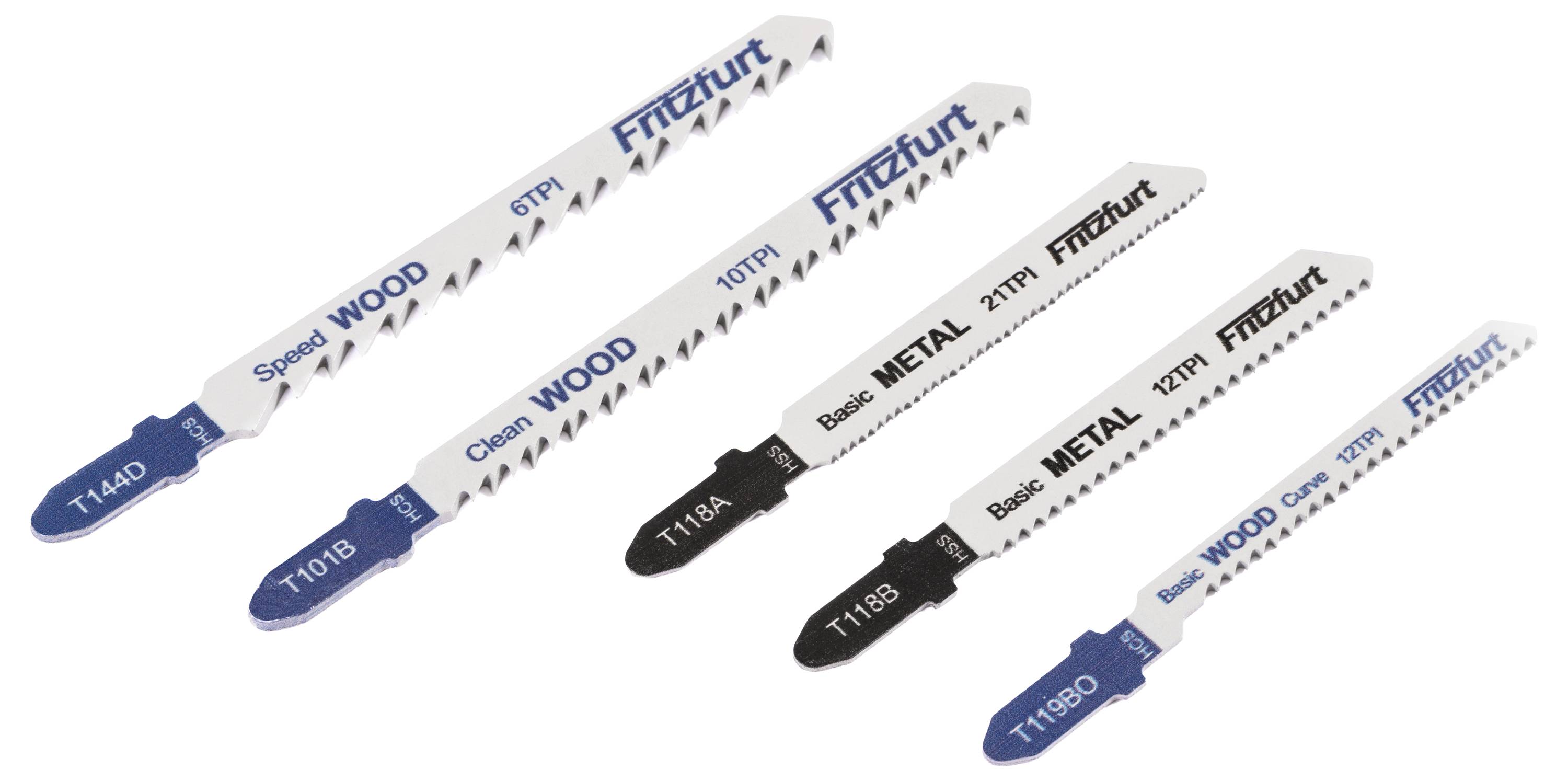 Fünf Sägeblätter werden horizontal angeordnet, wobei jedes für bestimmte Materialien beschriftet ist: drei für ‚HOLZ' und zwei für ‚METALL', mit unterschiedlichen Zähne-pro-Zoll-Bewertungen.