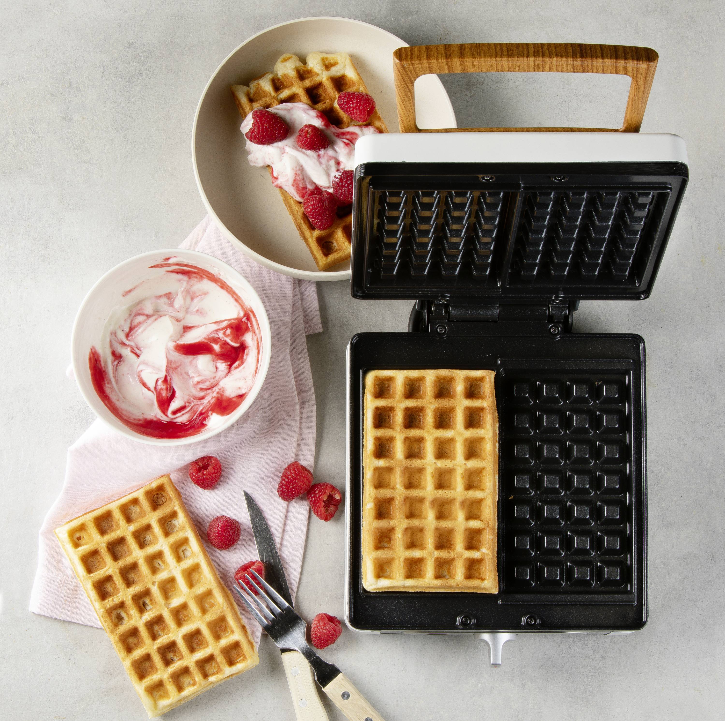 DOMO WAFFELEISEN – POWDER WHITE Waffeleisen Weiß