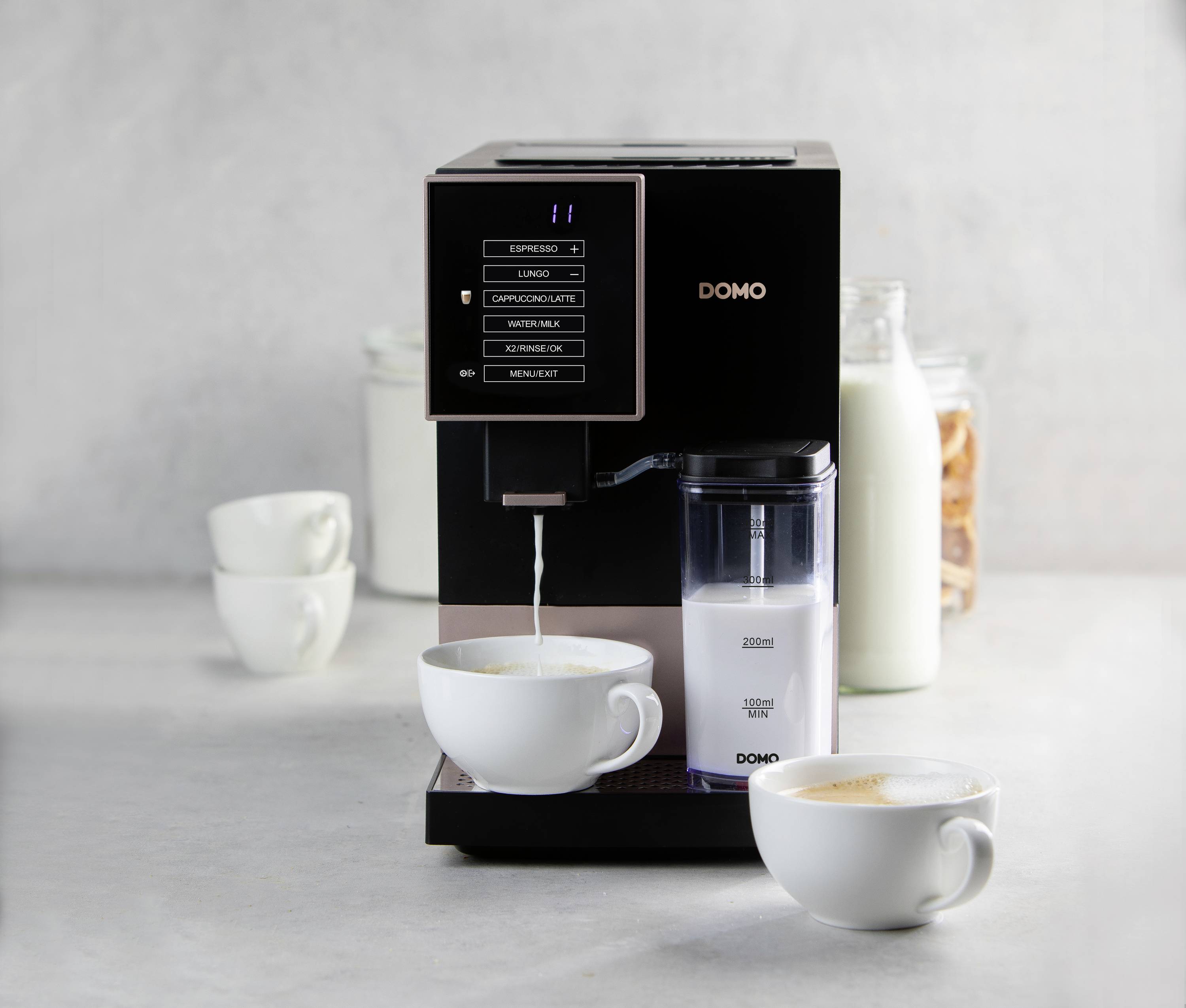DOMO VOLLAUTOMATISCHE ESPRESSO-MASCHINE Espressomaschine