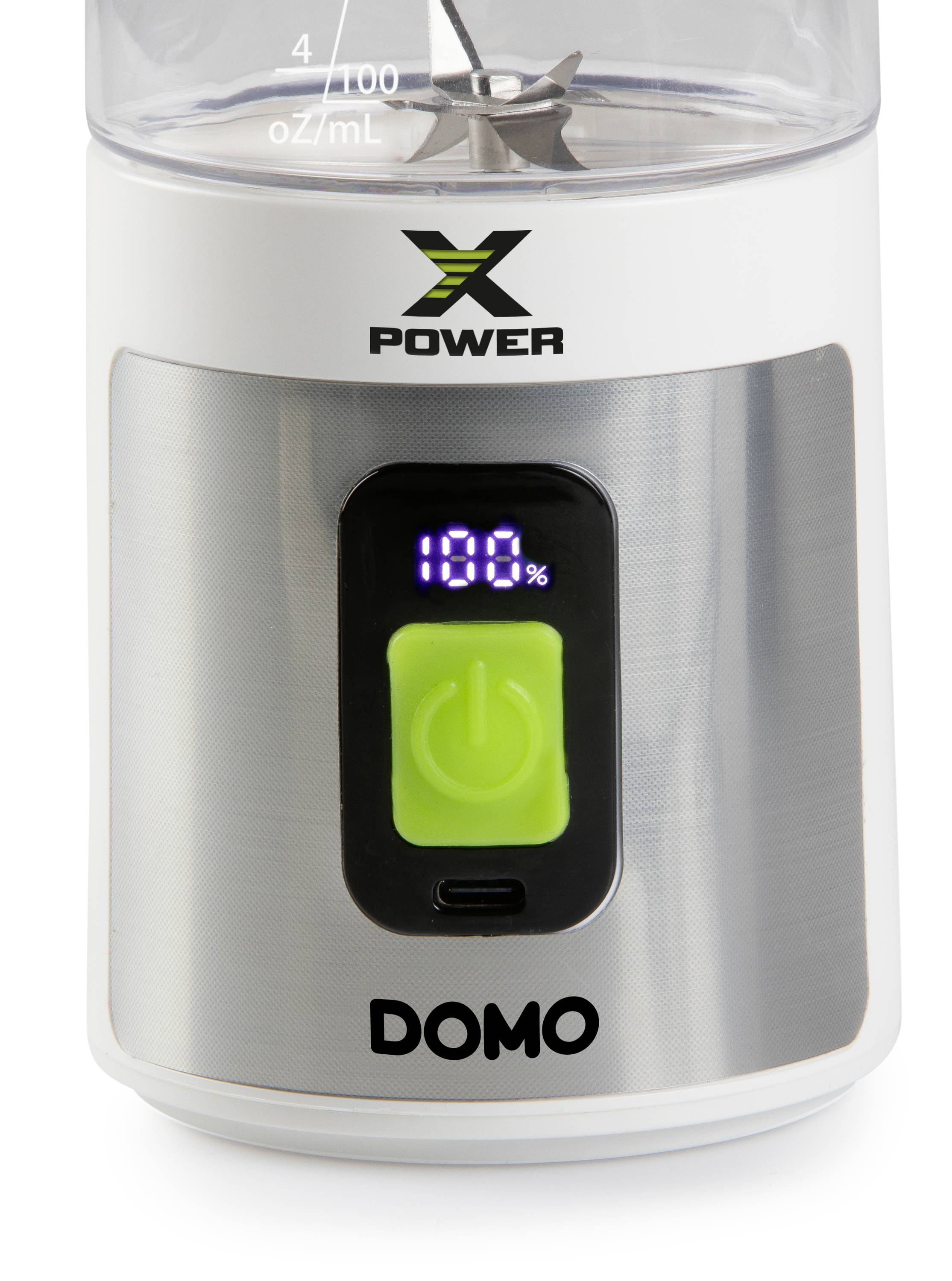 Tragbarer Mixer mit Edelstahlgehäuse, digitalem Display mit '100%' Anzeige, grünem Ein/Aus-Knopf und Markenlogo 'DOMO'.