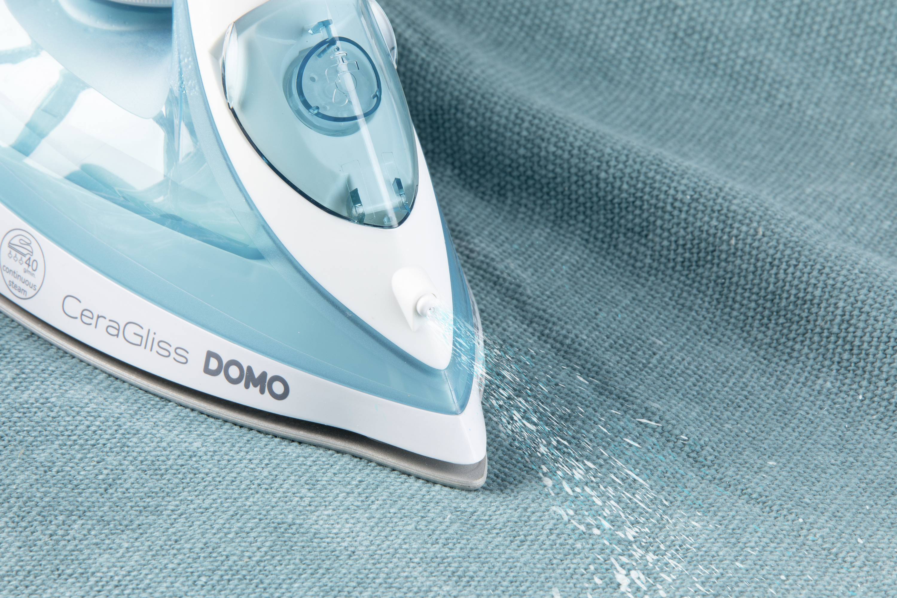 DOMO DAMPFBÜGELEISEN 40 G/MIN DO7060S Dampfbügeleisen