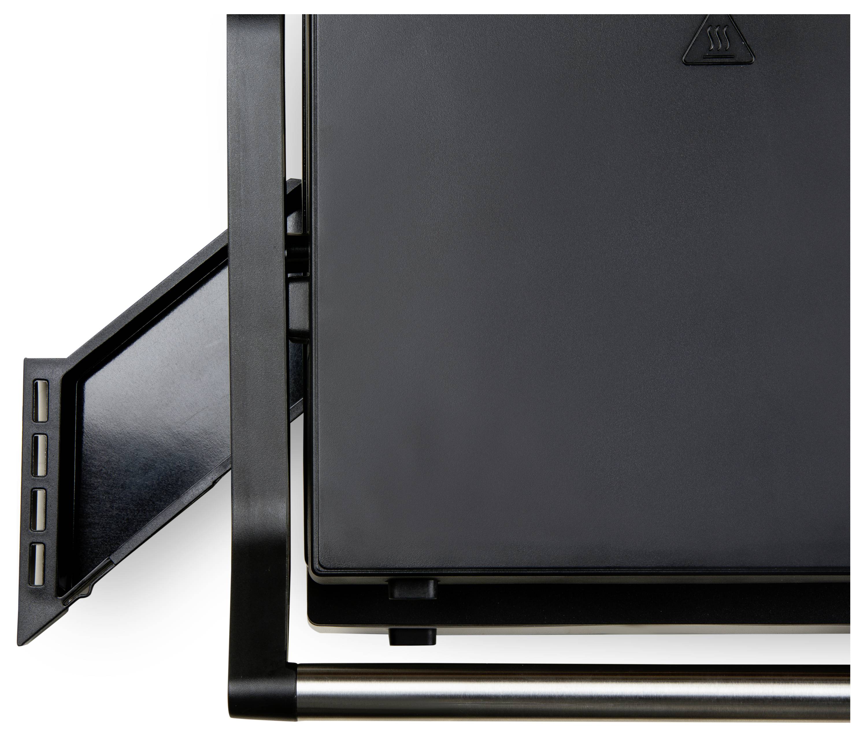 Ein Sandwichmaker mit geschlossenem Deckel, das Gerät ist aus schwarzem Material und hat einen seitlichen Griff.