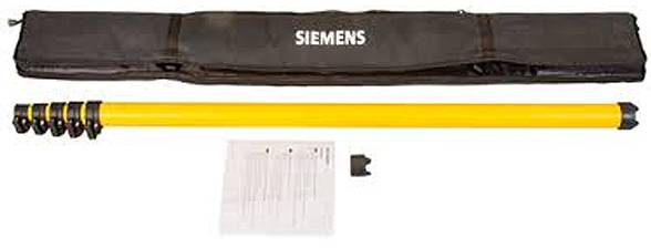 Ein gelbes Teleskopstab mit schwarzen Segmenten, ein schwarzes Tragekoffer mit der Aufschrift 