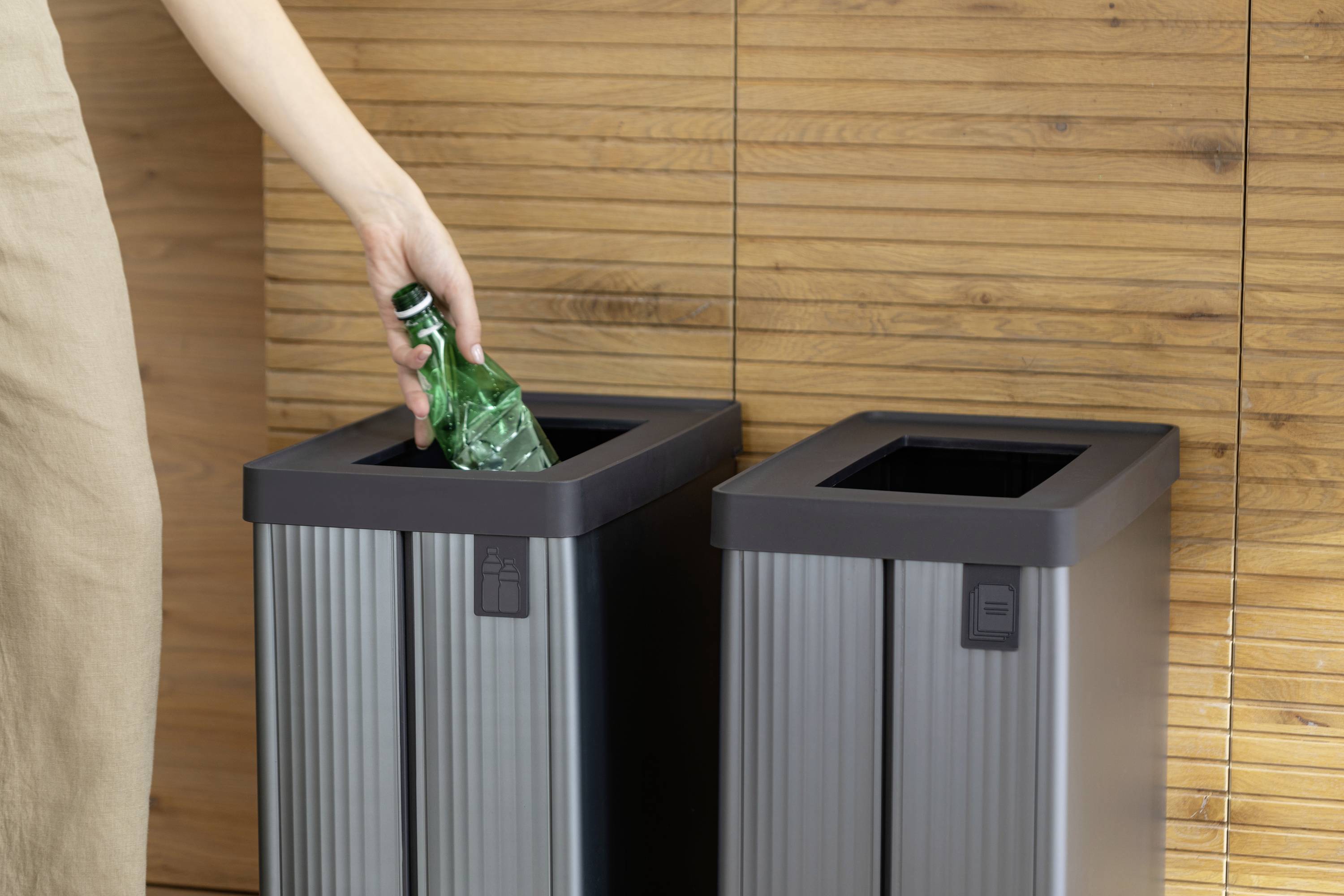 Curver E-COM - VERTO Bin RECYCLE Abfalleimer 54L, perlgrau 261012 Mülleimer Perlgrau 1St.