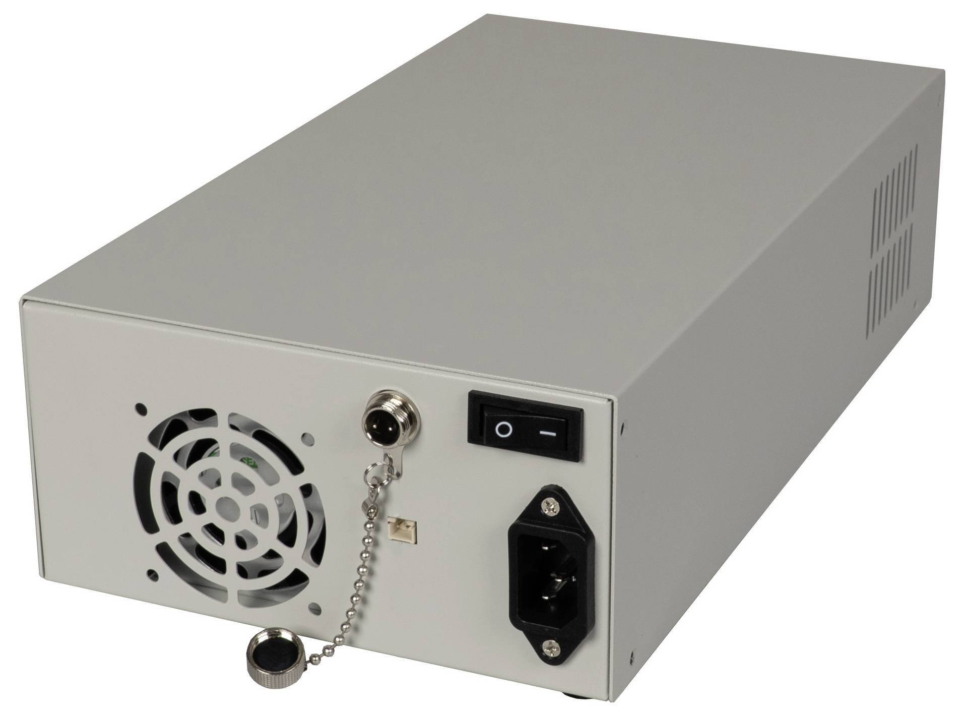 Ein rechteckiges, graues Netzteil mit Lüfter, Netzschalter und Anschluss. Geeignet für technische Geräte und elektronische Schaltungen.