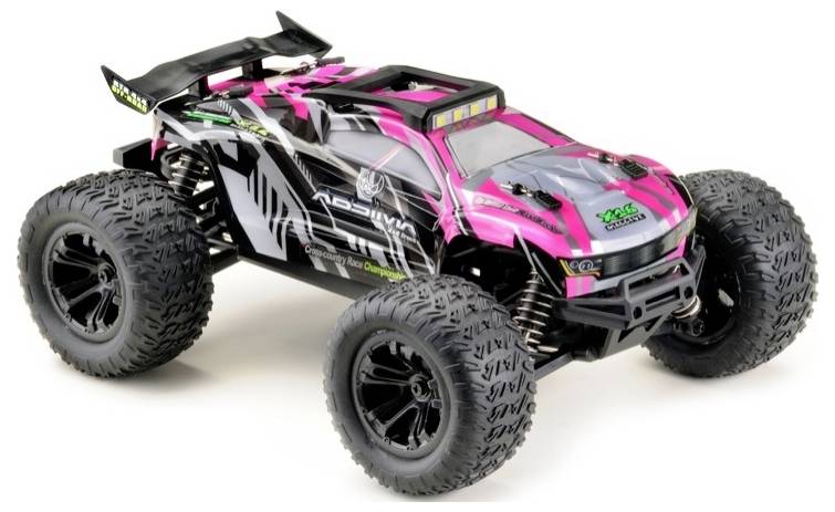 Ein ferngesteuertes Auto in Schwarz und Pink mit großen Reifen auf weißem Hintergrund.