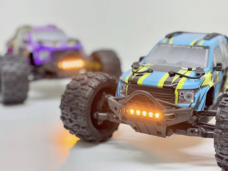 Absima Mini AMT Fluo Blau Brushless 1:16 RC Modellauto Elektro Monstertruck Allradantrieb (4WD) RtR 2,4GHz