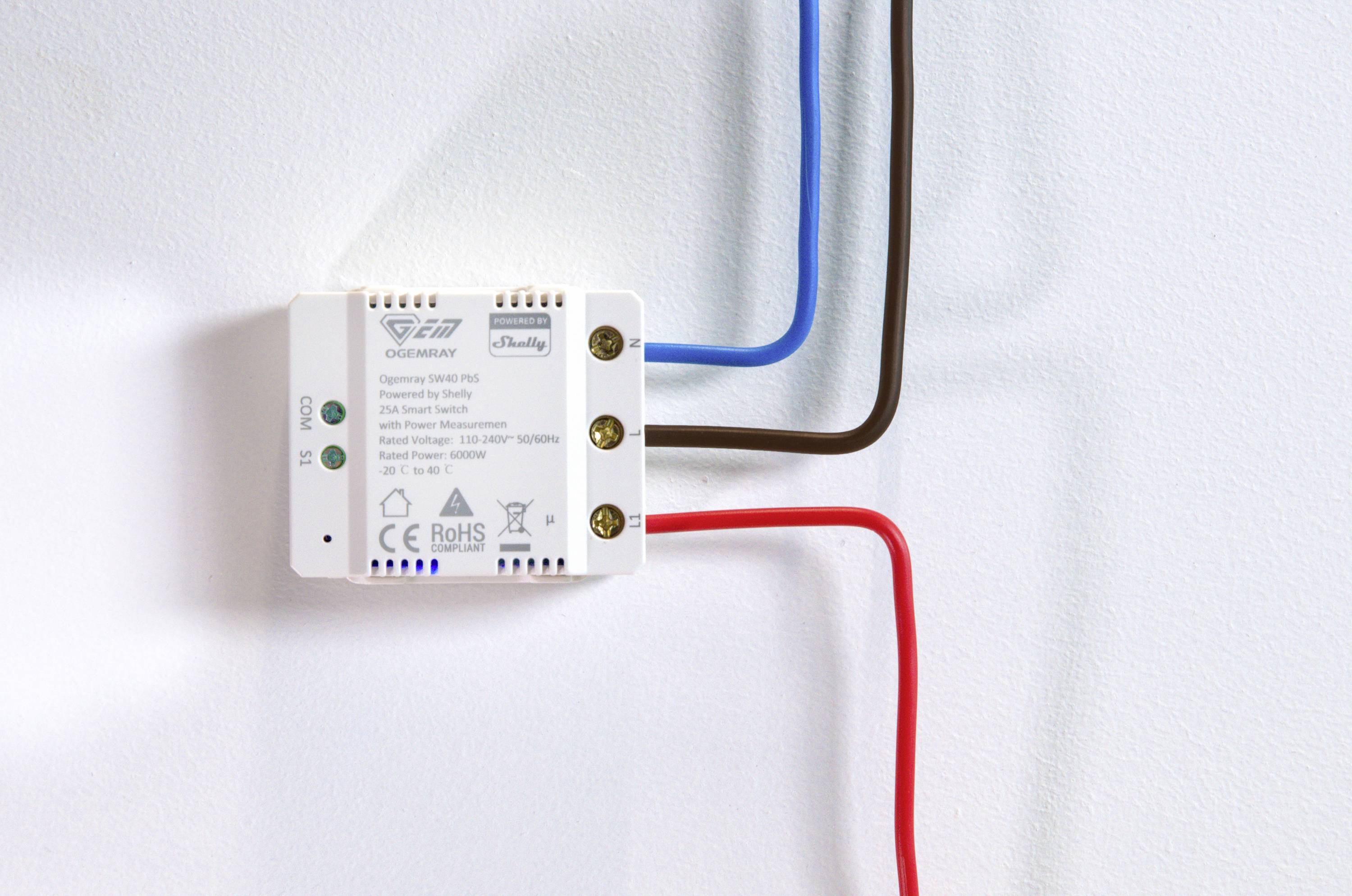 Shelly Ogemray smarter Relaisschalter 25A Schalt-Messaktor Bluetooth, Wi-Fi