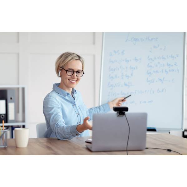 Kensington Full HD-Webcam Mikrofon, Integrierte Abdeckblende