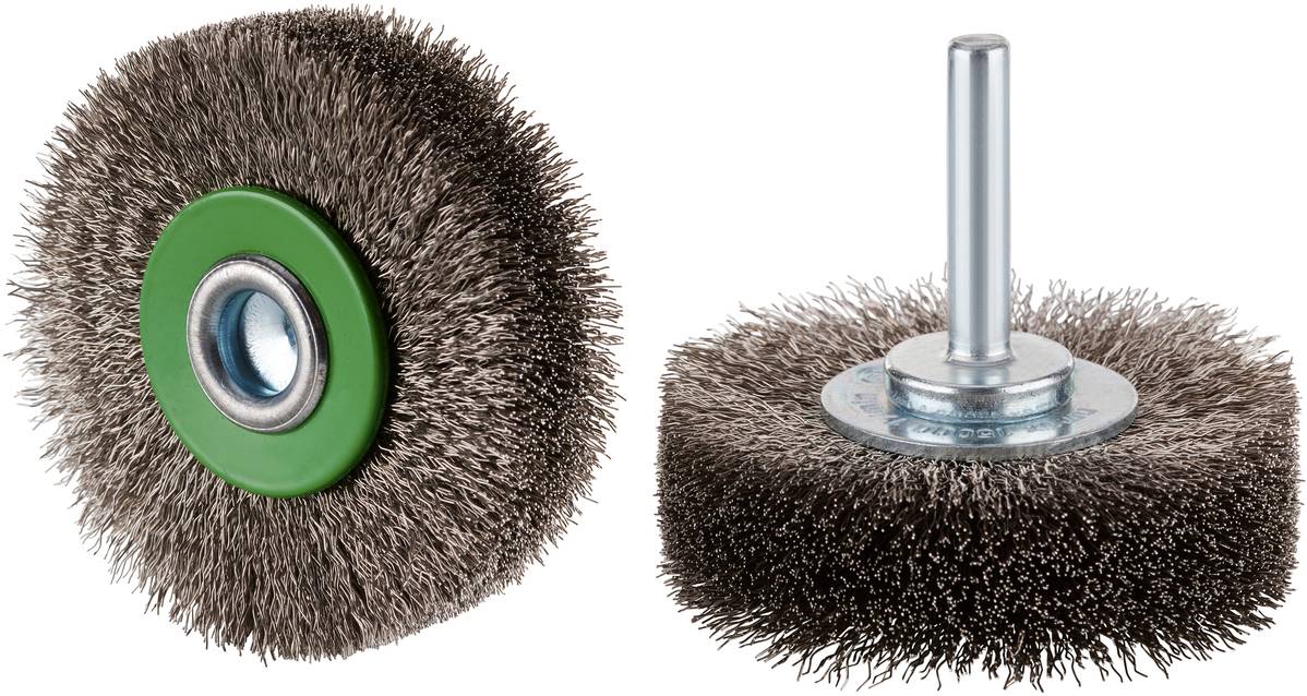 Drahtbürstenaufsätze mit Metallborsten, eine mit grünem Zentrum und die andere mit Metallstift, für Schleifarbeiten.