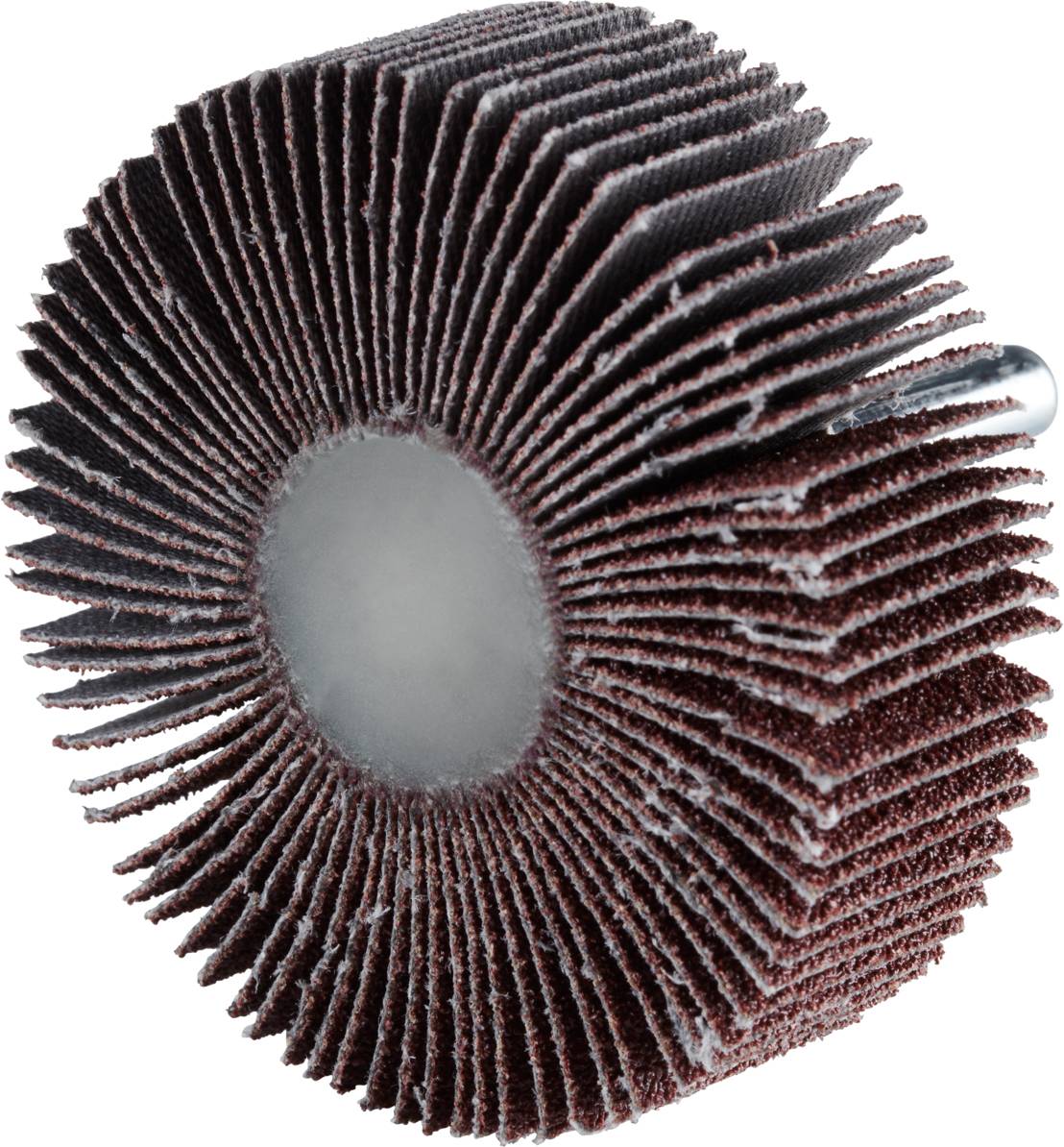 Schleifscheibe aus Schleifpapierlamellen auf einer Metallachse, verwendet zum Glätten oder Polieren von Oberflächen in Handwerkerarbeiten.