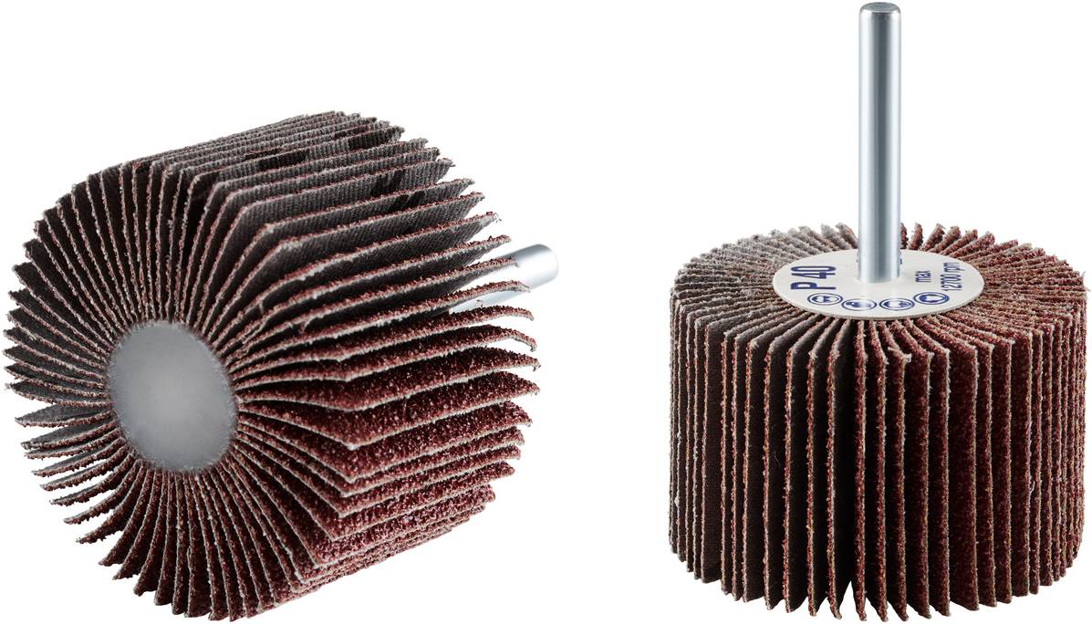 Zwei Schleifwalzen mit Lamellen aus Schleifpapier, jeweils mit Metallstift zur Befestigung an Maschinen.