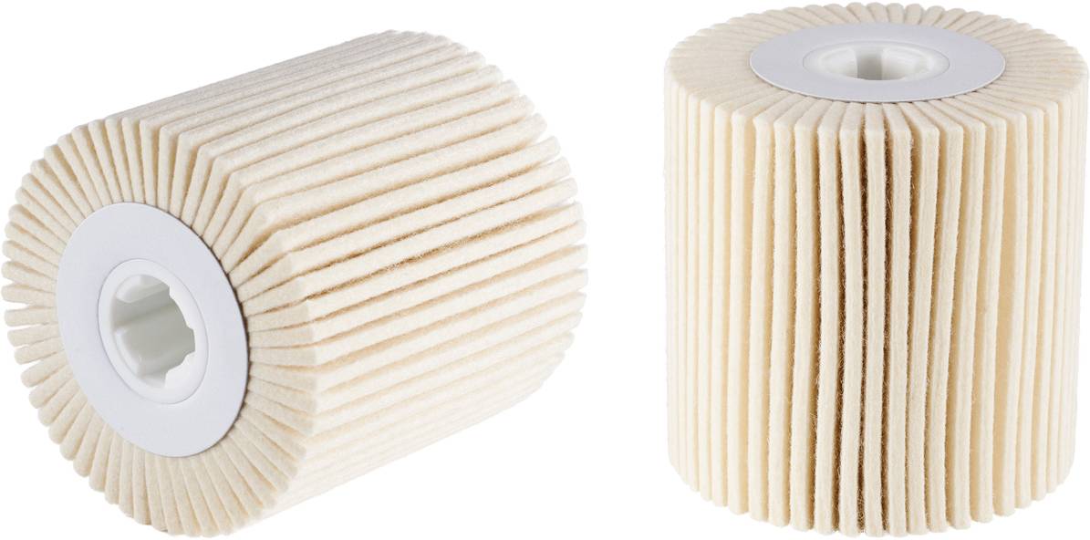 Zwei zylindrische Filter mit weißen, gefächerten Materialien und runden Öffnungen in der Mitte sind abgebildet.