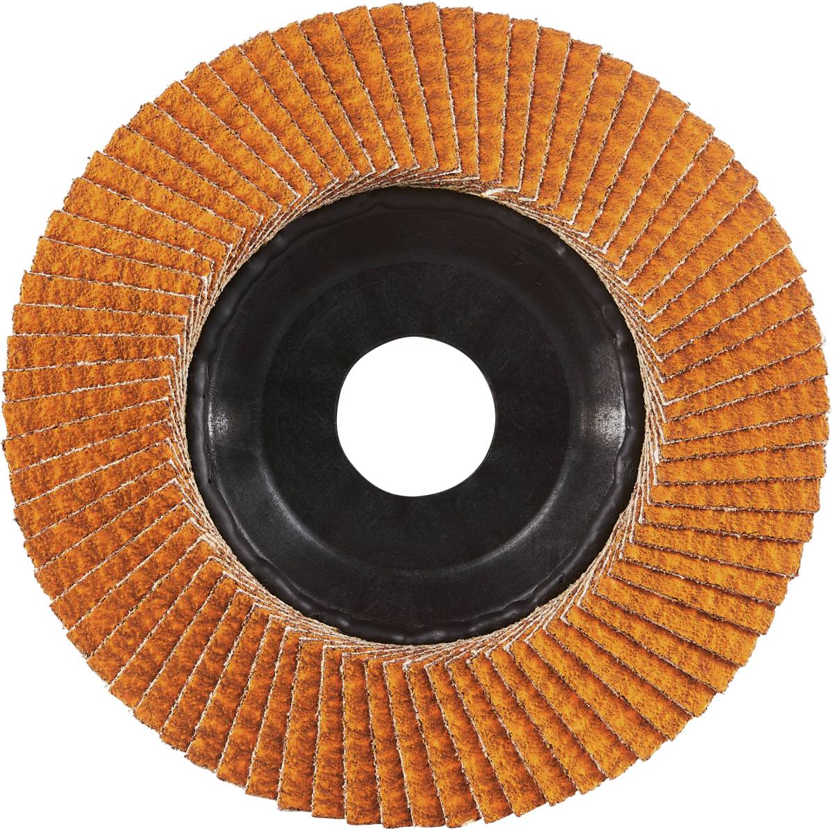 Ein runder Schleifaufsatz mit orangefarbenen Schleiflamellen, die fächerförmig um eine schwarze Mitte angeordnet sind.