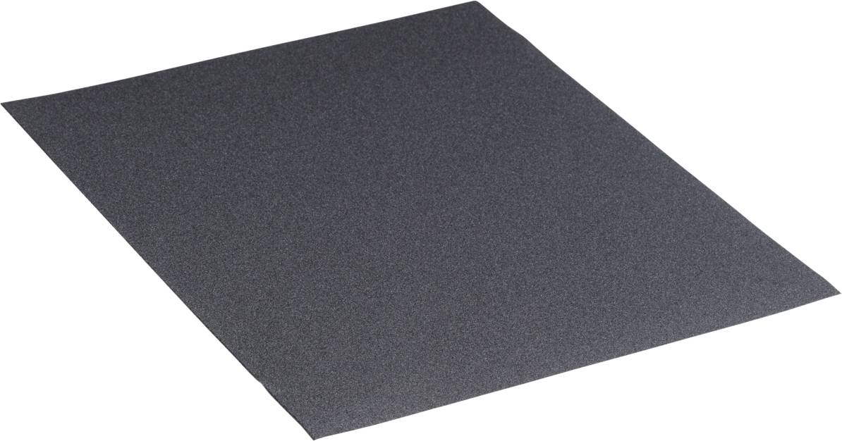 Ein schwarzes Schleifpapier zeigt eine raue, sandige Oberfläche, verwendet für das Glätten von Materialien in handwerklichen Arbeiten.