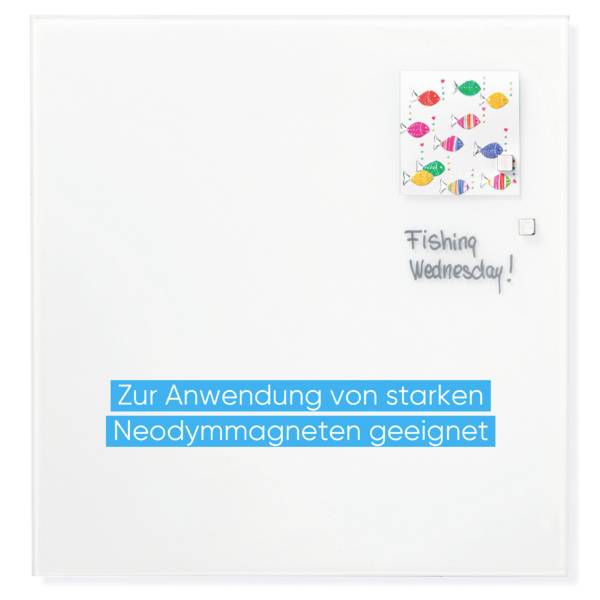 Weiße Tafel mit Magnet. Beschriftet mit 'Fishing Wednesday!'. Geeignet für starke Neodymmagnete.