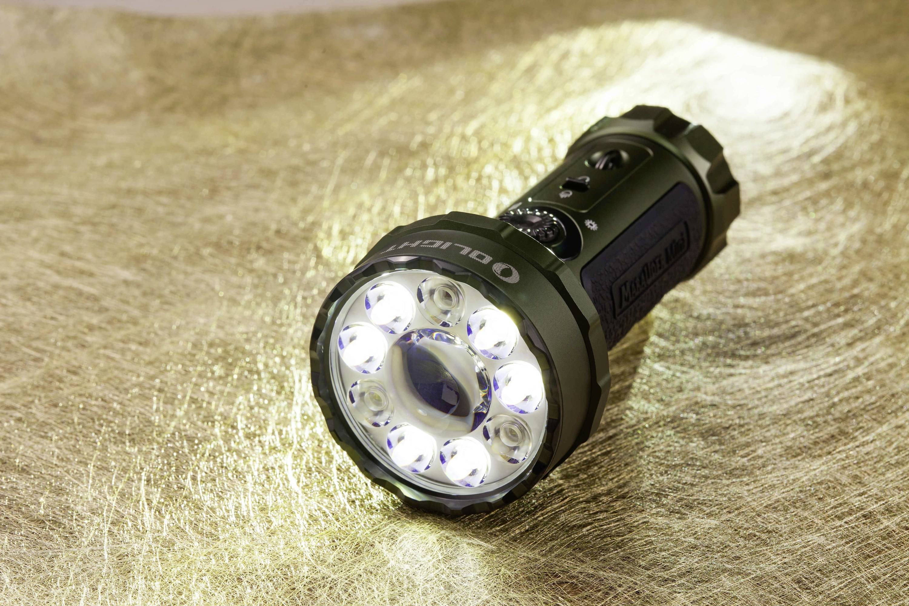 OLight Marauder Mini green LED Taschenlampe Große Reichweite, IPX8 (wasserdicht) akkubetrieben 7000lm 462g